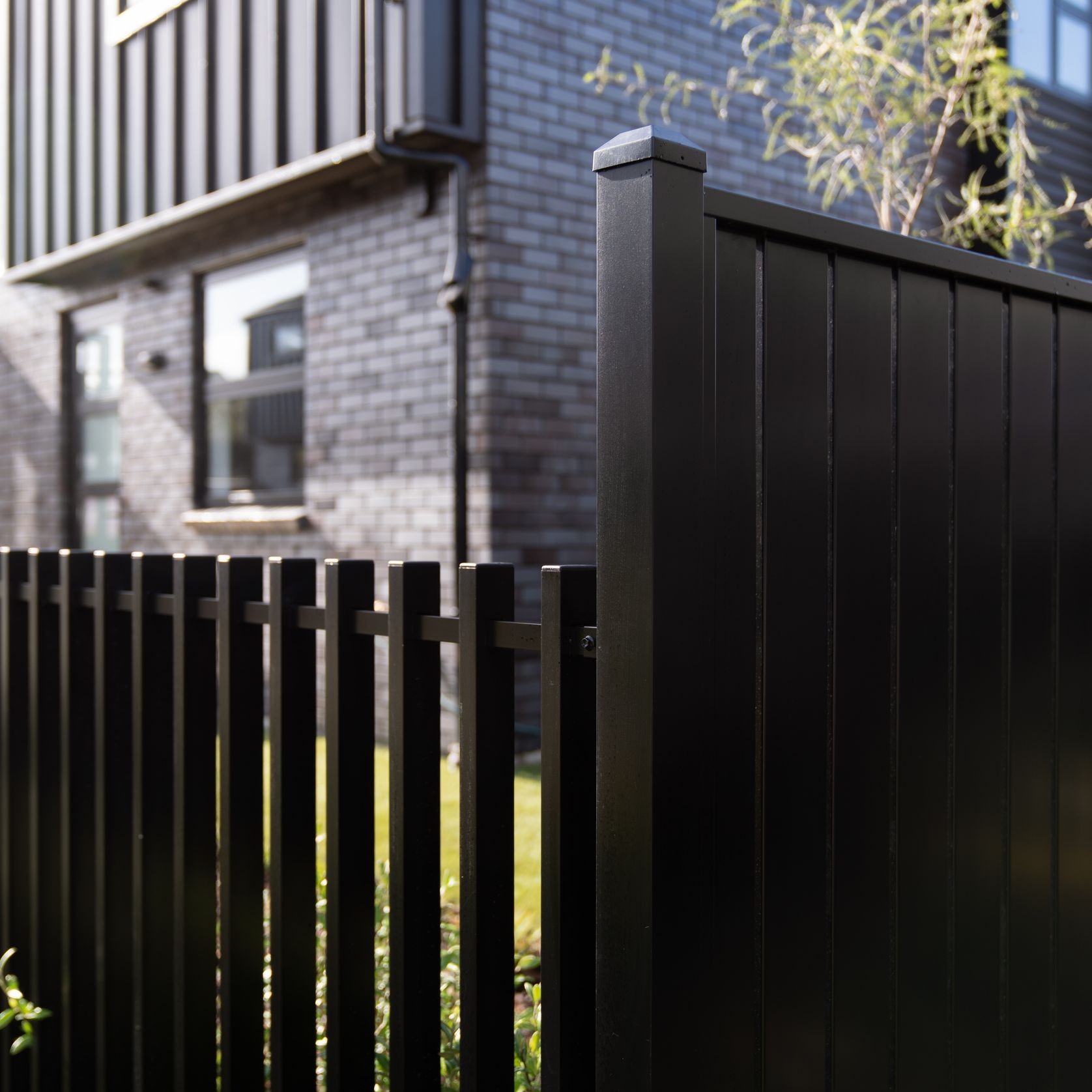 Mako Blade Fence gallery detail image