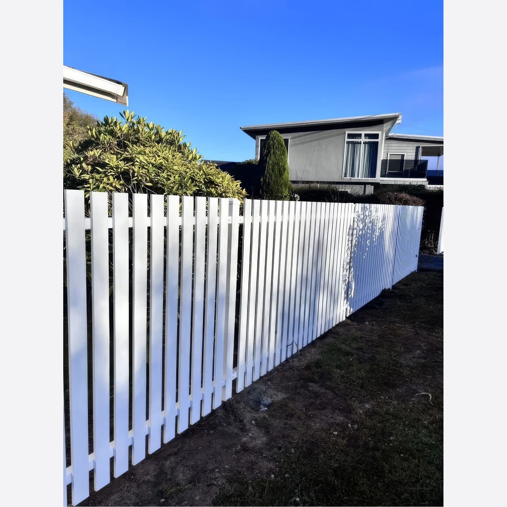 Mako Pool Fencing gallery detail image