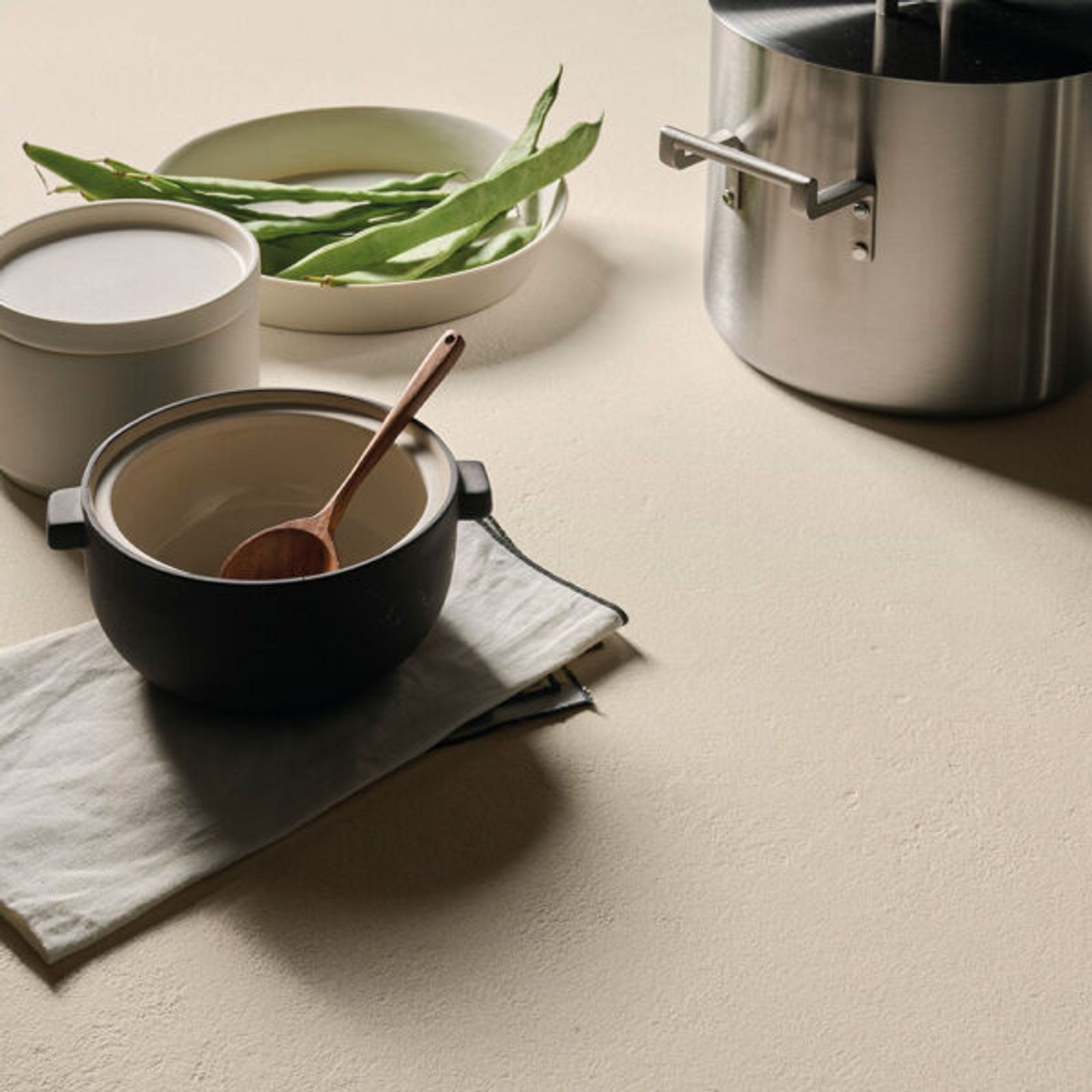 Balance Ivory | Concrete & Metal Look gallery detail image