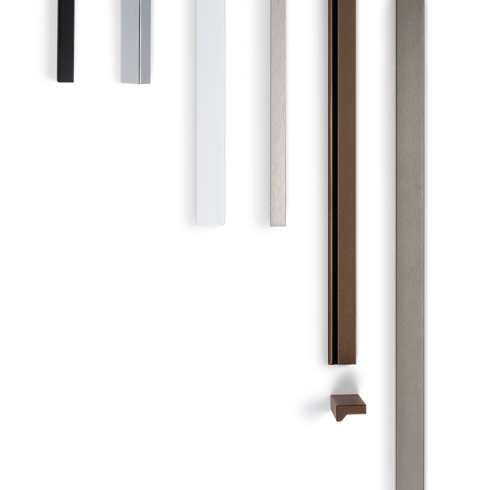 Momo Handles - Angle Collection gallery detail image