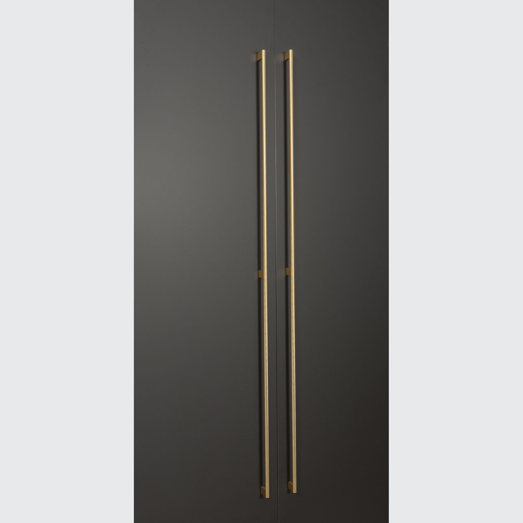 Momo Handles - Graf Knurled Collection gallery detail image