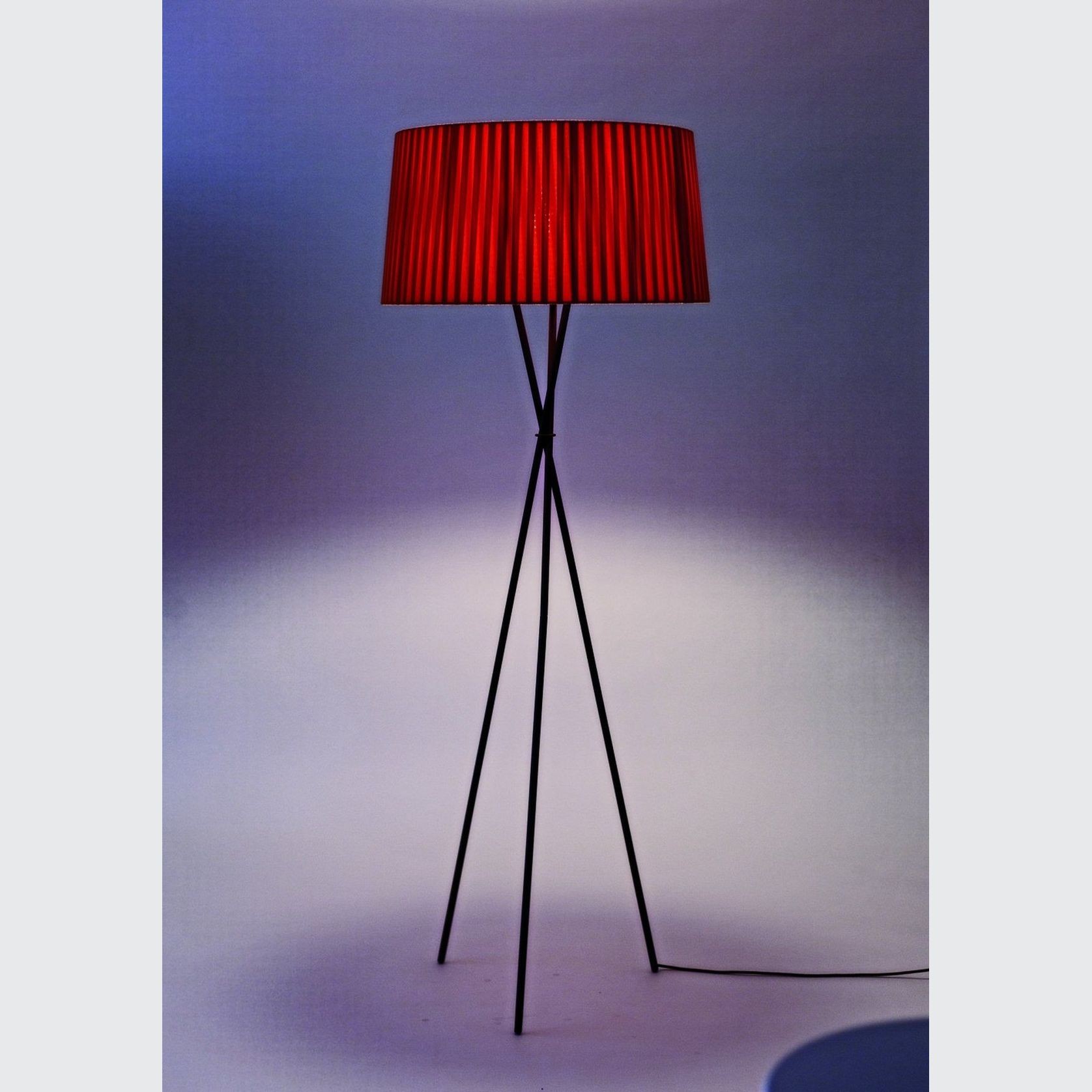 Tripode G5 Floor Lamp gallery detail image