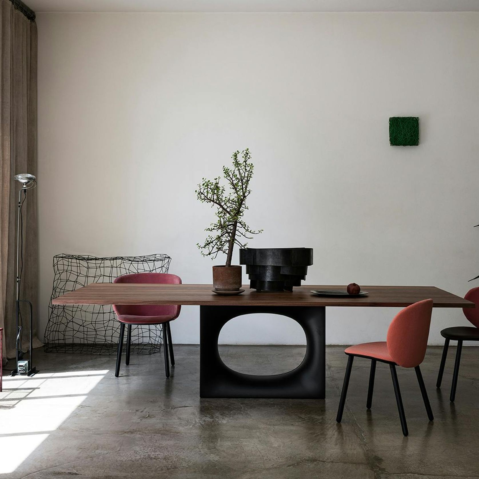 Holo Dining Table gallery detail image