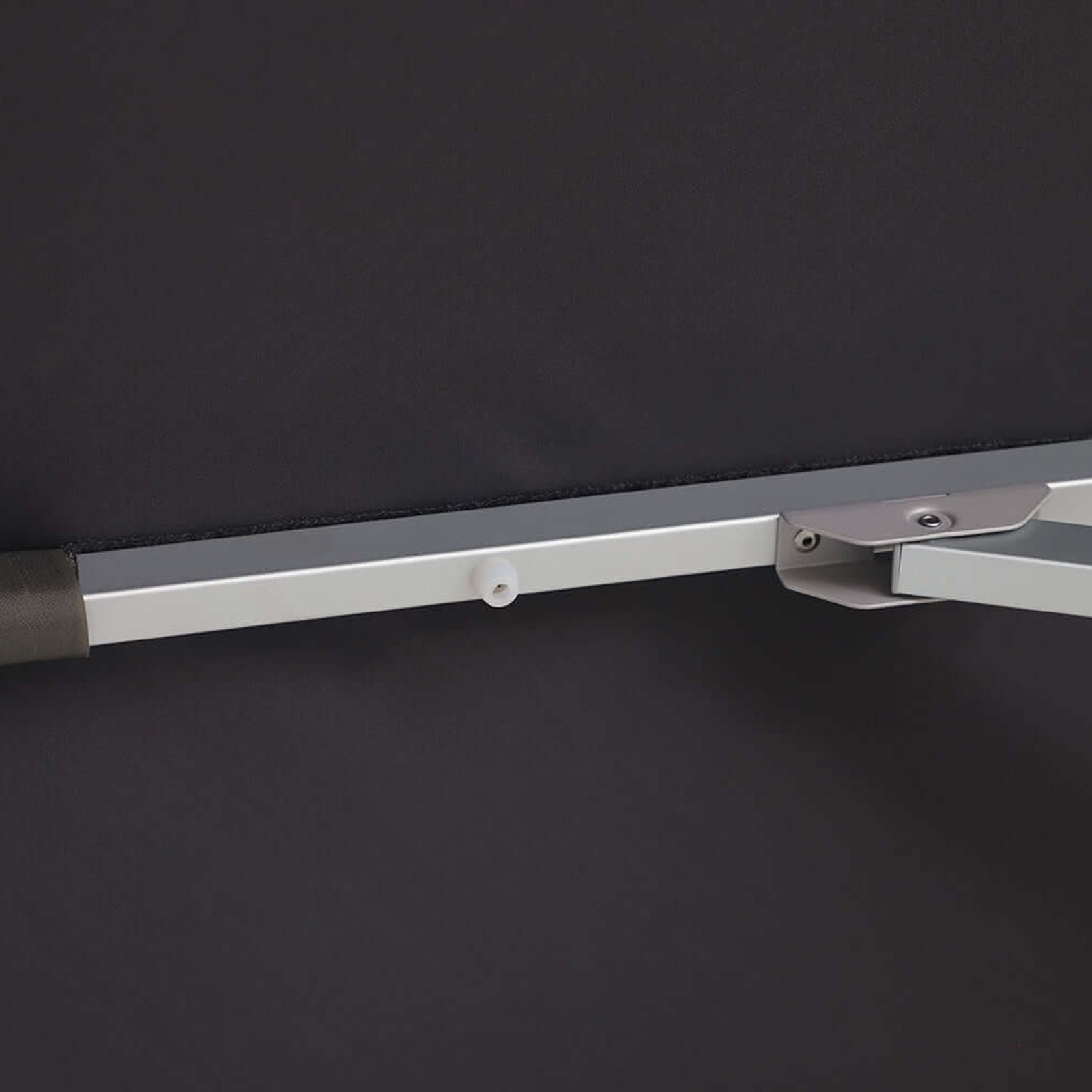Alabaster 4m Square Cantilever Umbrella gallery detail image