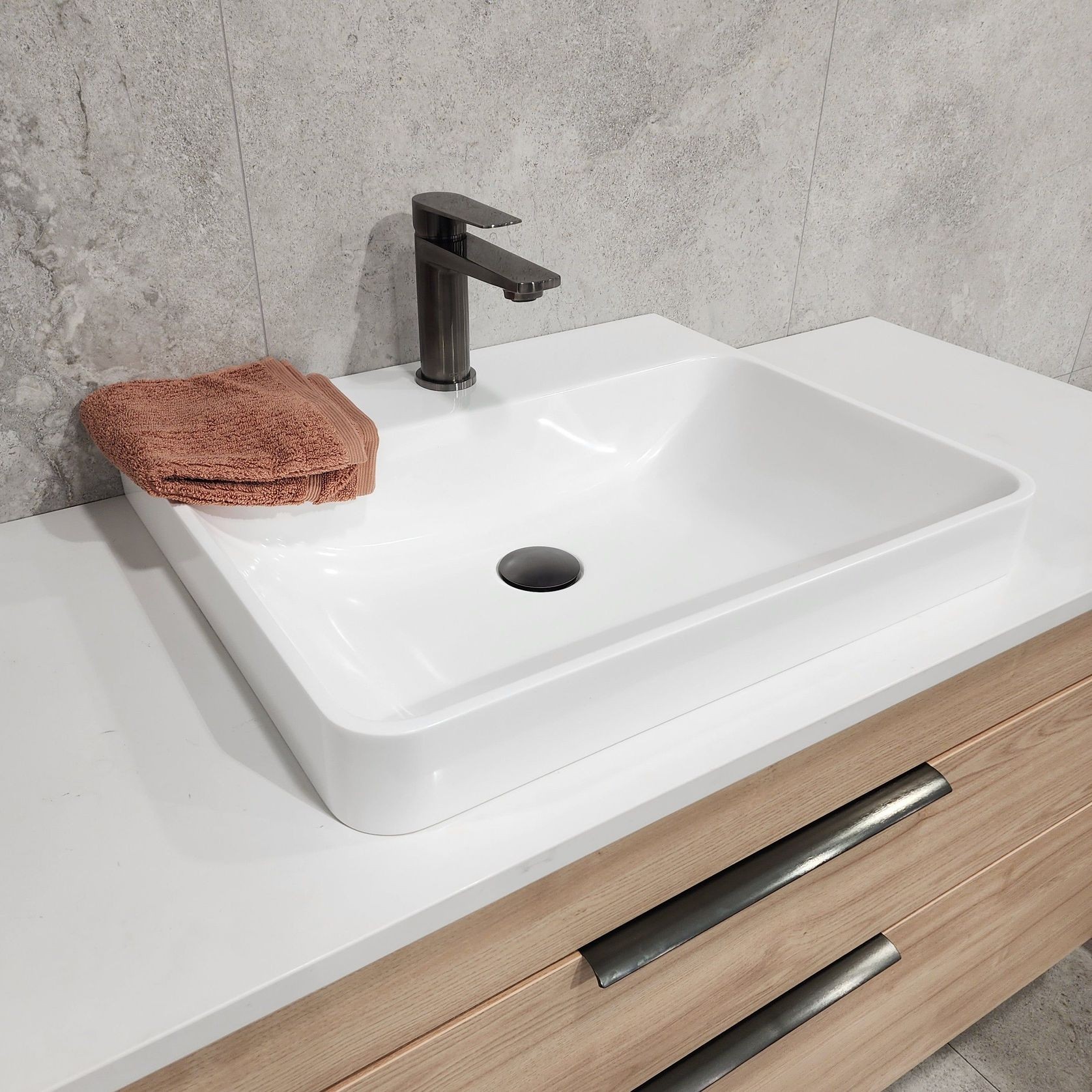 Code Lineare Villastone Vanity Basin Gloss White gallery detail image