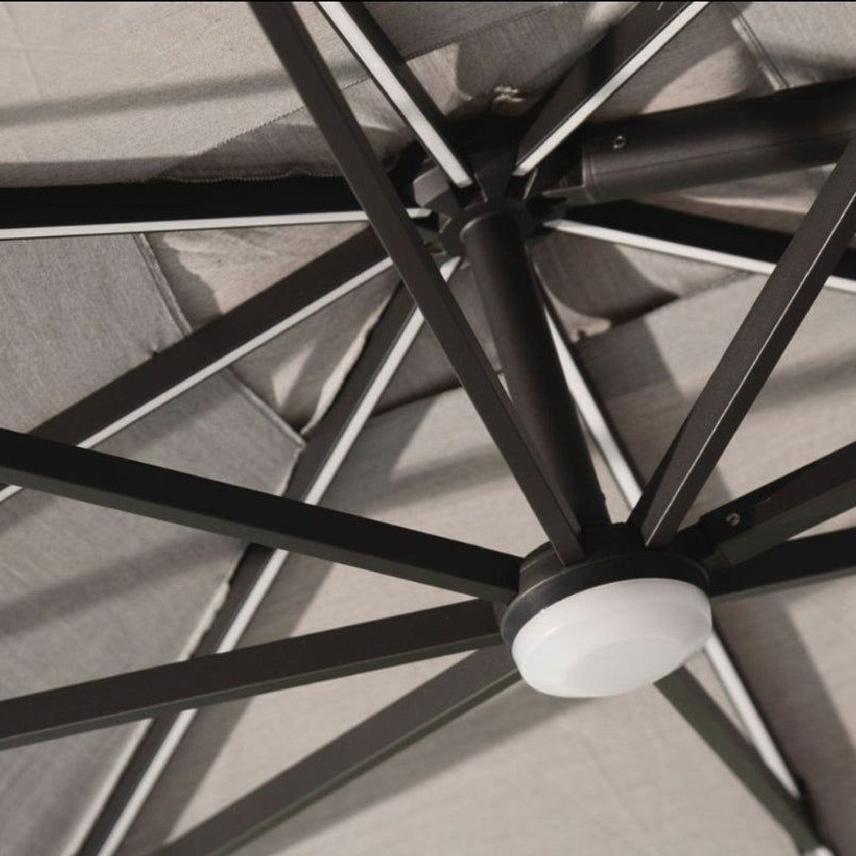 Alabaster 3m Square Cantilever Umbrella gallery detail image