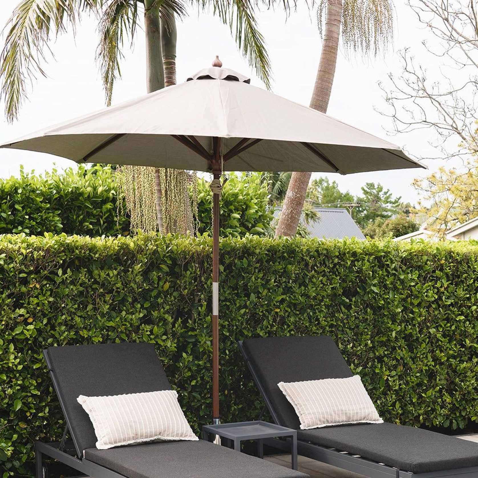 Nile 2.7m Sunbrella Round Market Umbrella gallery detail image
