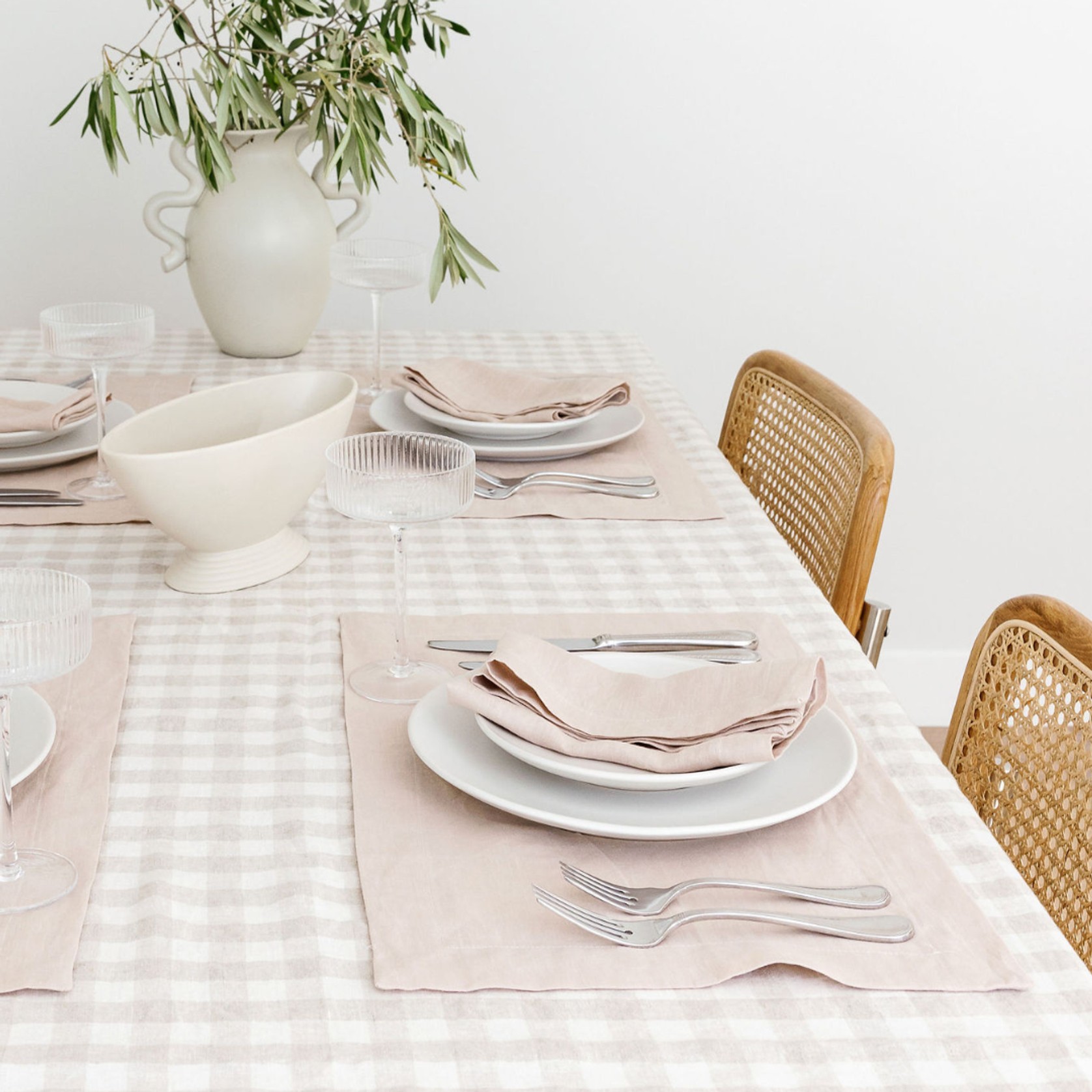 100% French Linen Placemat Set 4- Latte gallery detail image