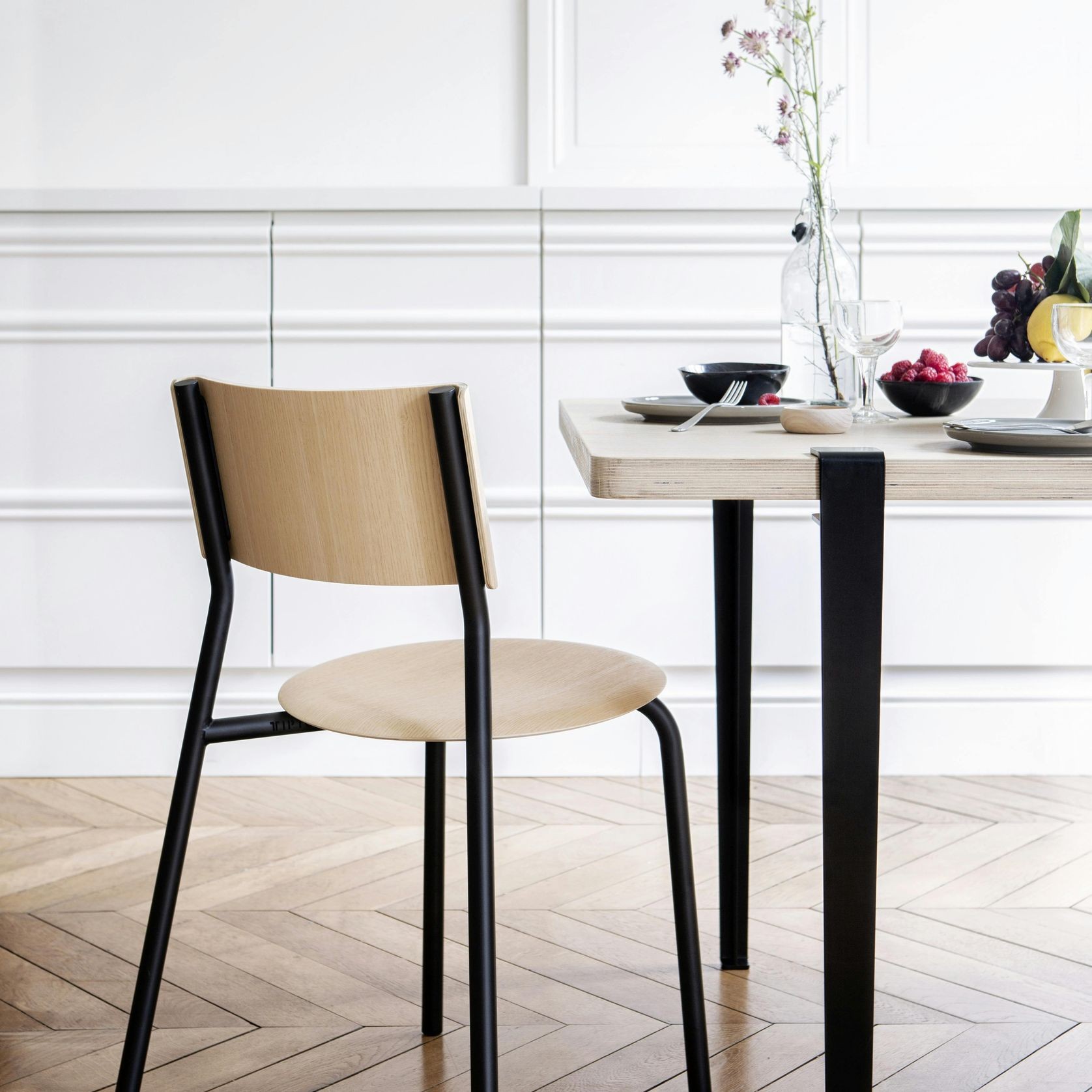 Tiptoe Table Leg gallery detail image