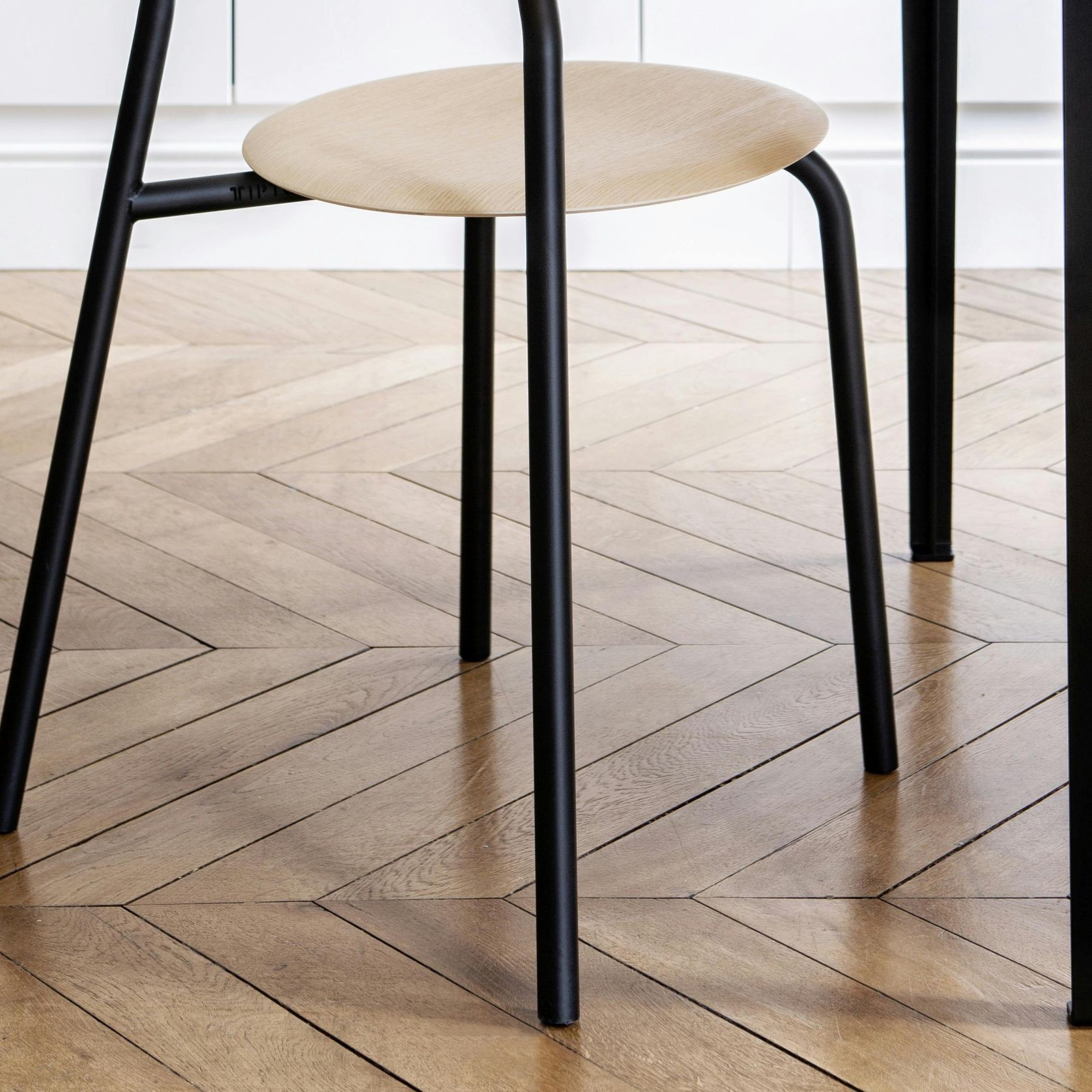 Tiptoe SSD Chair - Oak gallery detail image