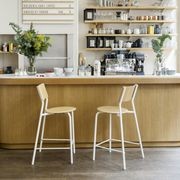 SSD Bar Chair - Oak gallery detail image