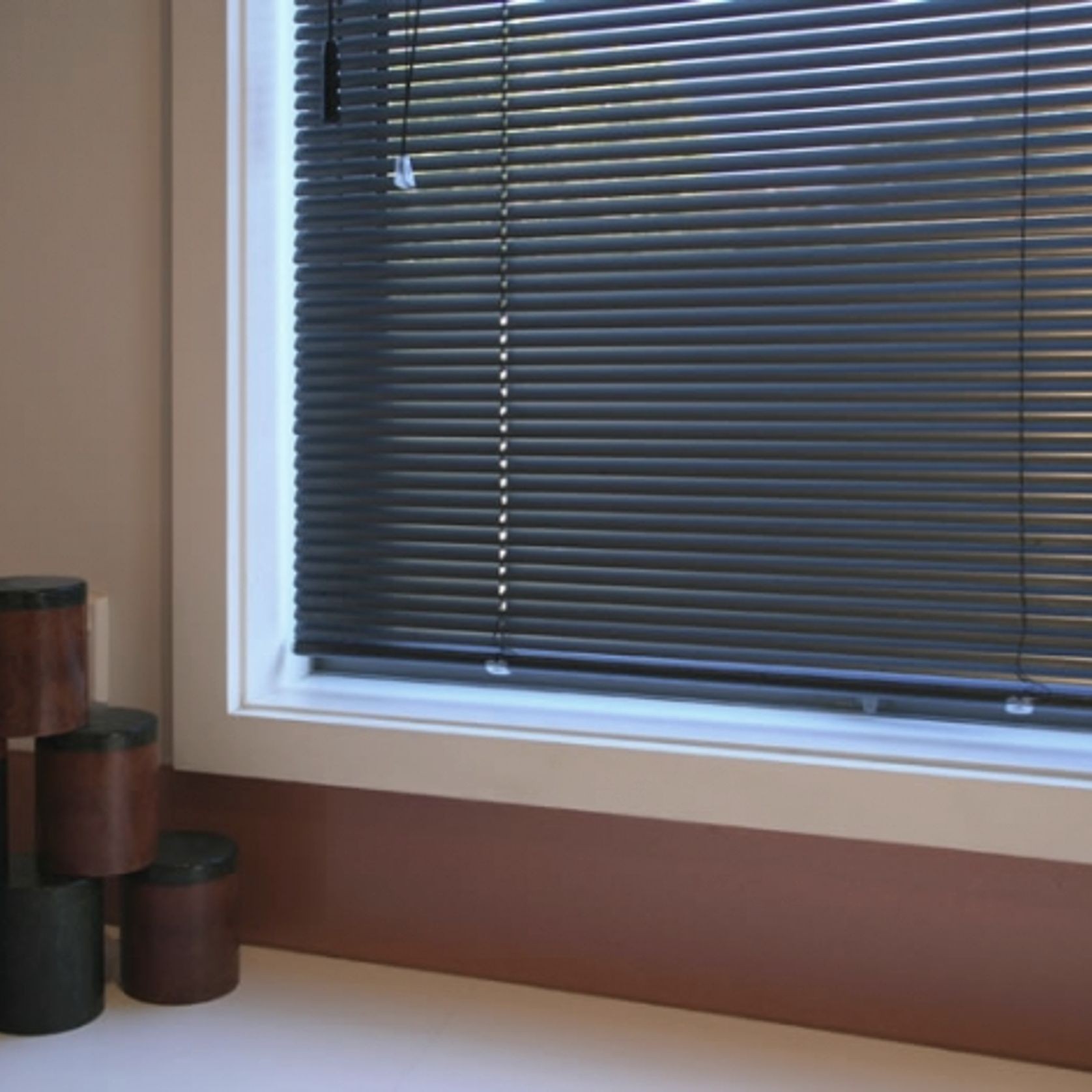 Aluminium Venetian Blinds 25/50mm Slat gallery detail image