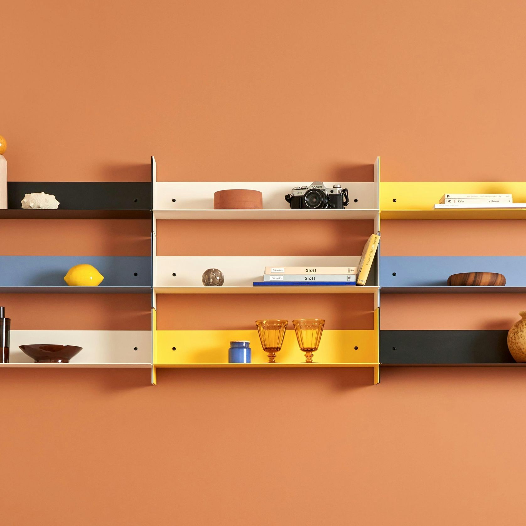 Pli Shelf gallery detail image