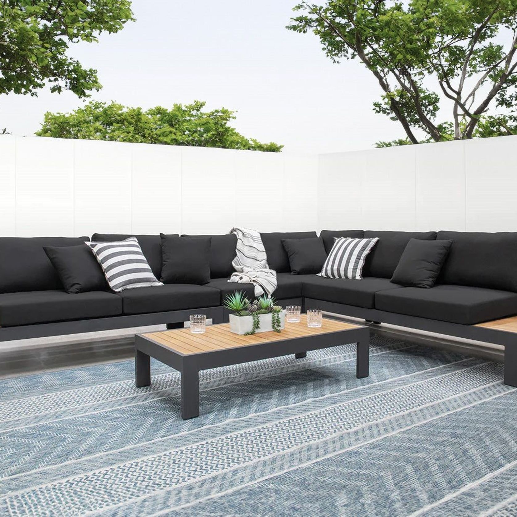 Osprey 2.0 Outdoor Sofa Set gallery detail image