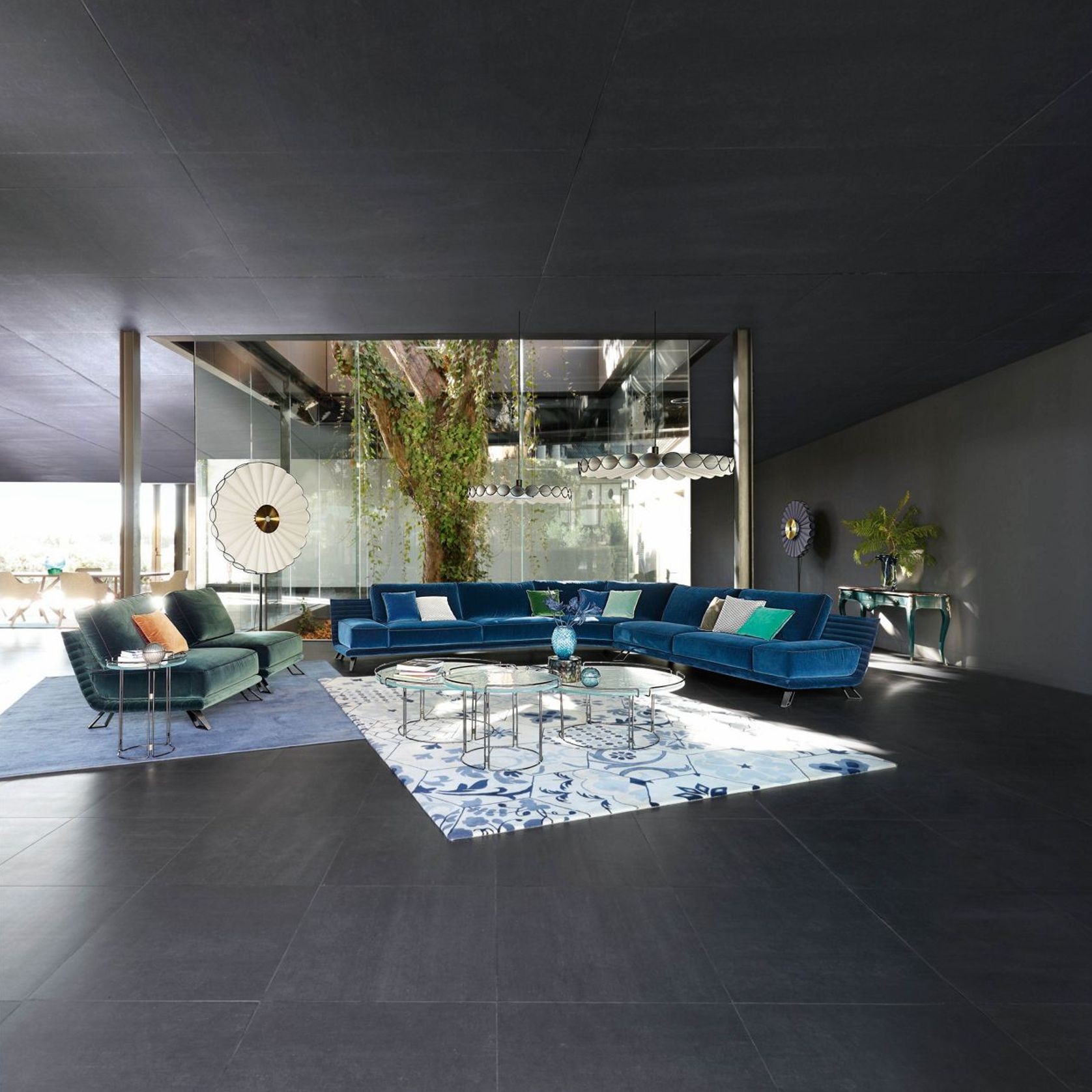 Reine Floor Lamp gallery detail image