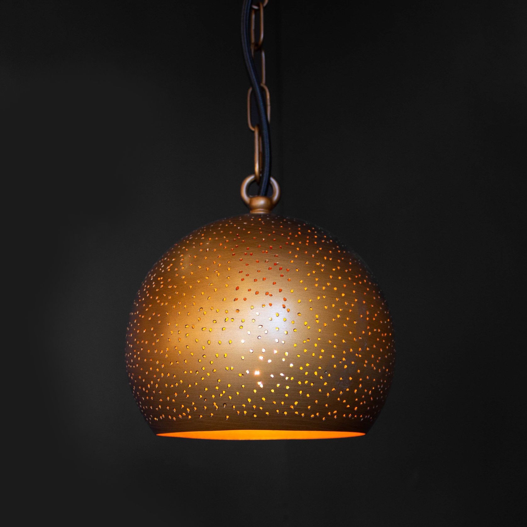 Yasmine gallery detail image