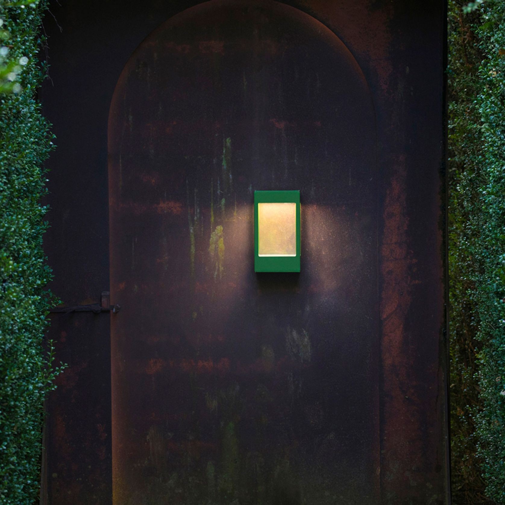 Tetra N° 1 | Wall Light by Roger Pradier gallery detail image