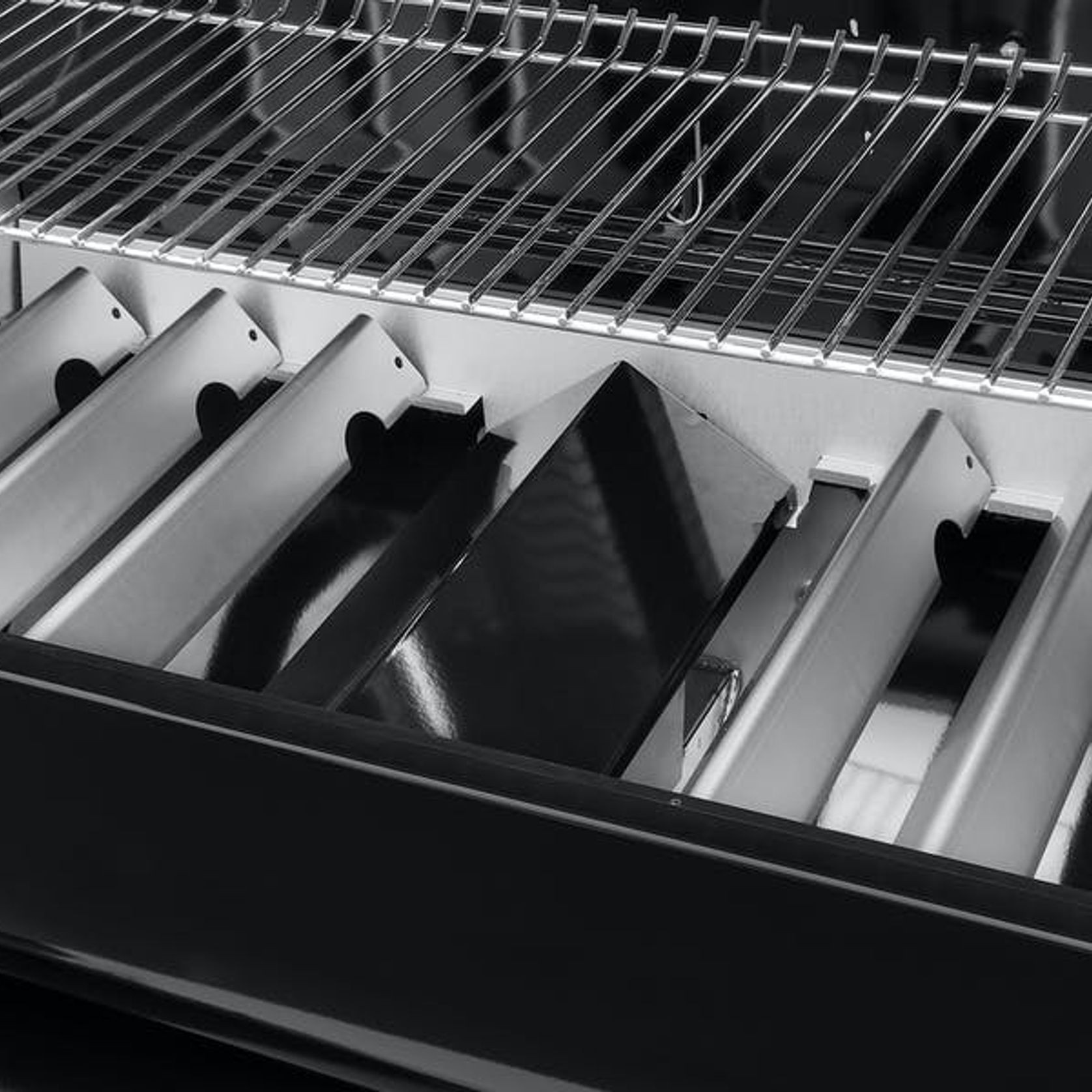 Weber SmokeFire EX6 GBS Pellet Grill gallery detail image