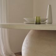 Olay Round Dining Table gallery detail image
