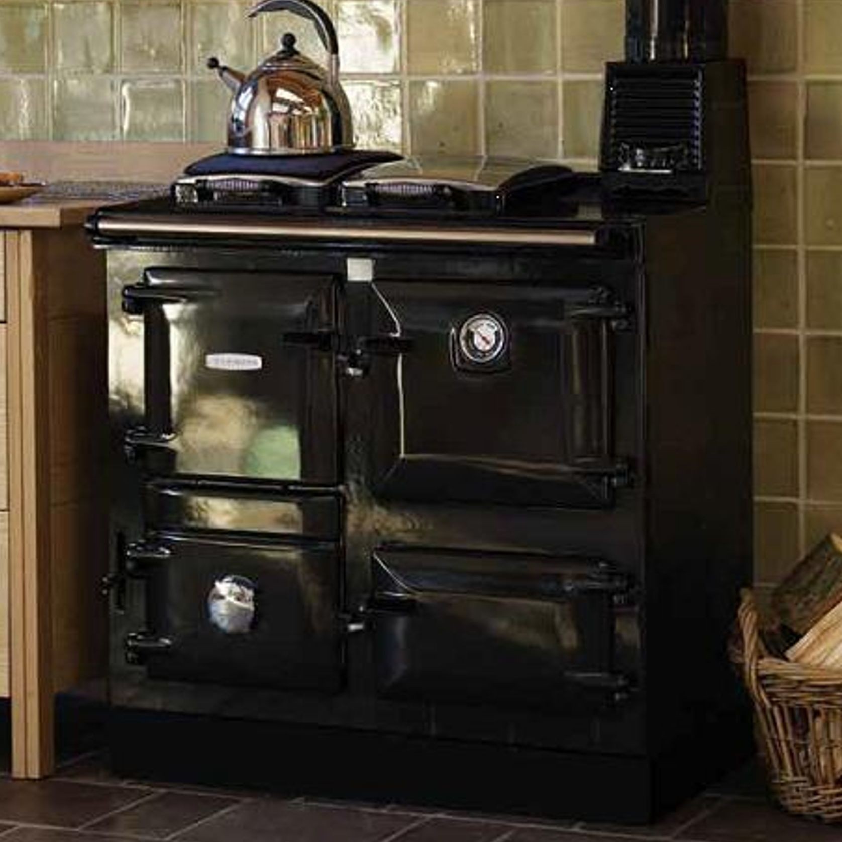 Rayburn 216Sfw Heatranger Solid Fuel Wood Stove gallery detail image