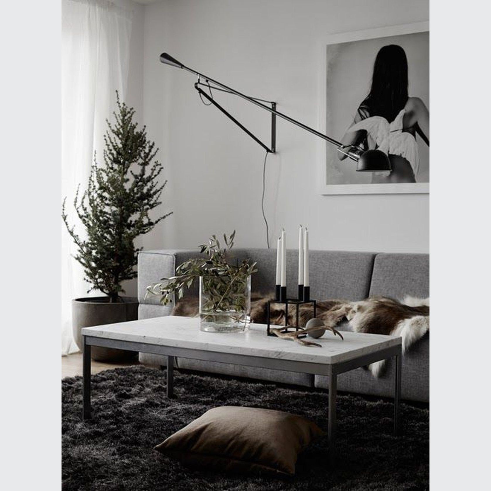 265 Wall light gallery detail image