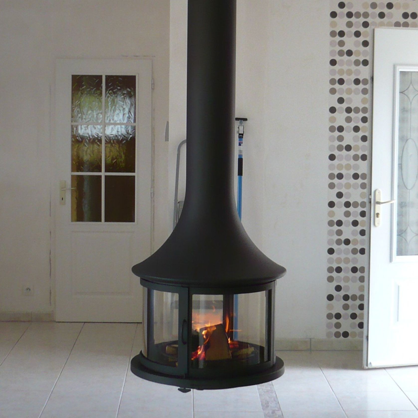 Jc Bordelet Lea 998 Suspended Fireplace gallery detail image