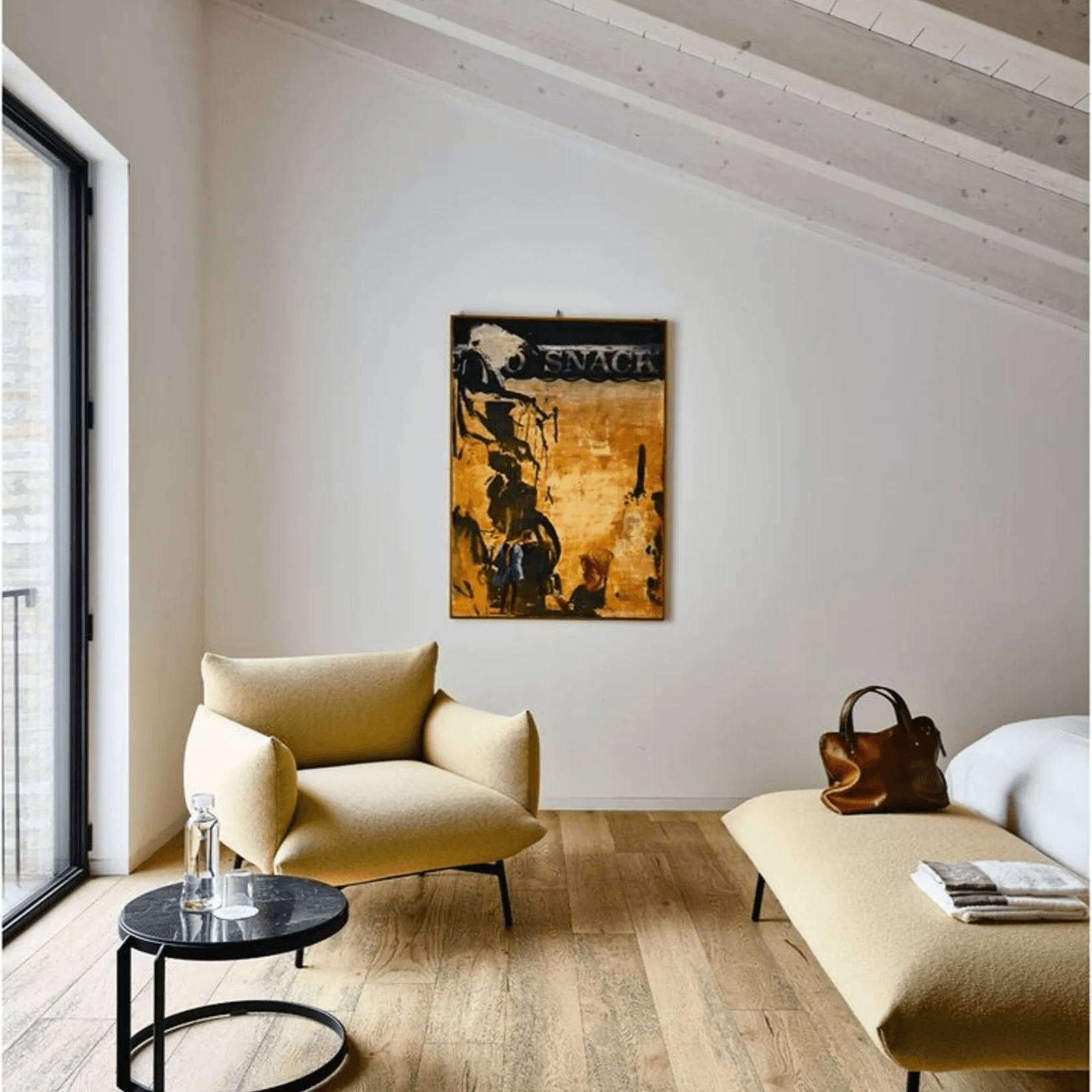 Area Armchair gallery detail image
