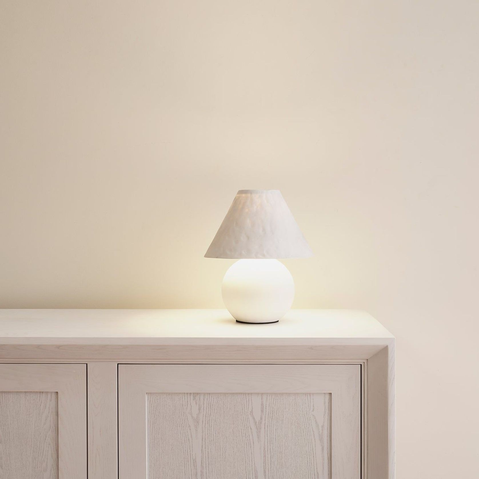 Resin Pelleni Lamp gallery detail image