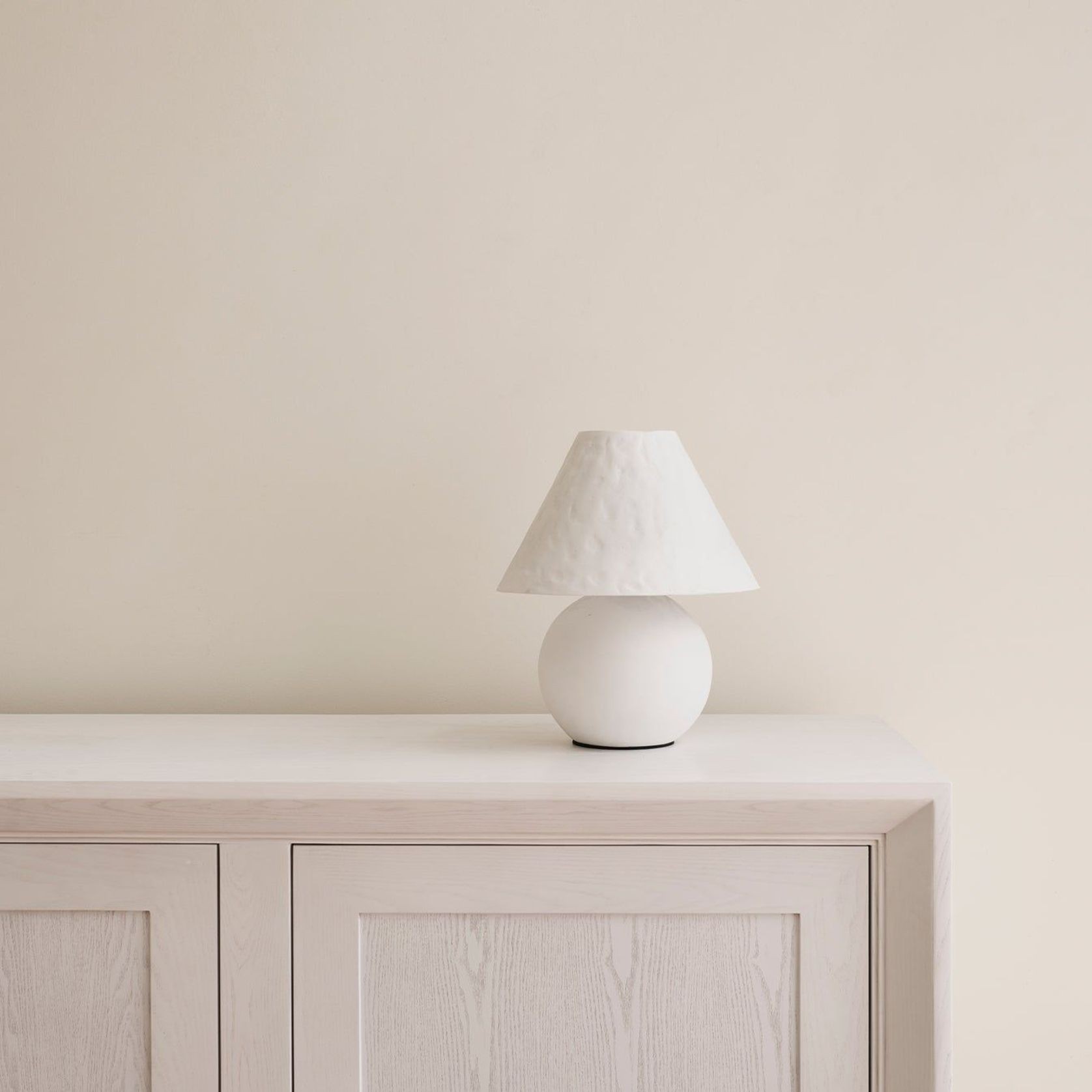 Resin Pelleni Lamp gallery detail image