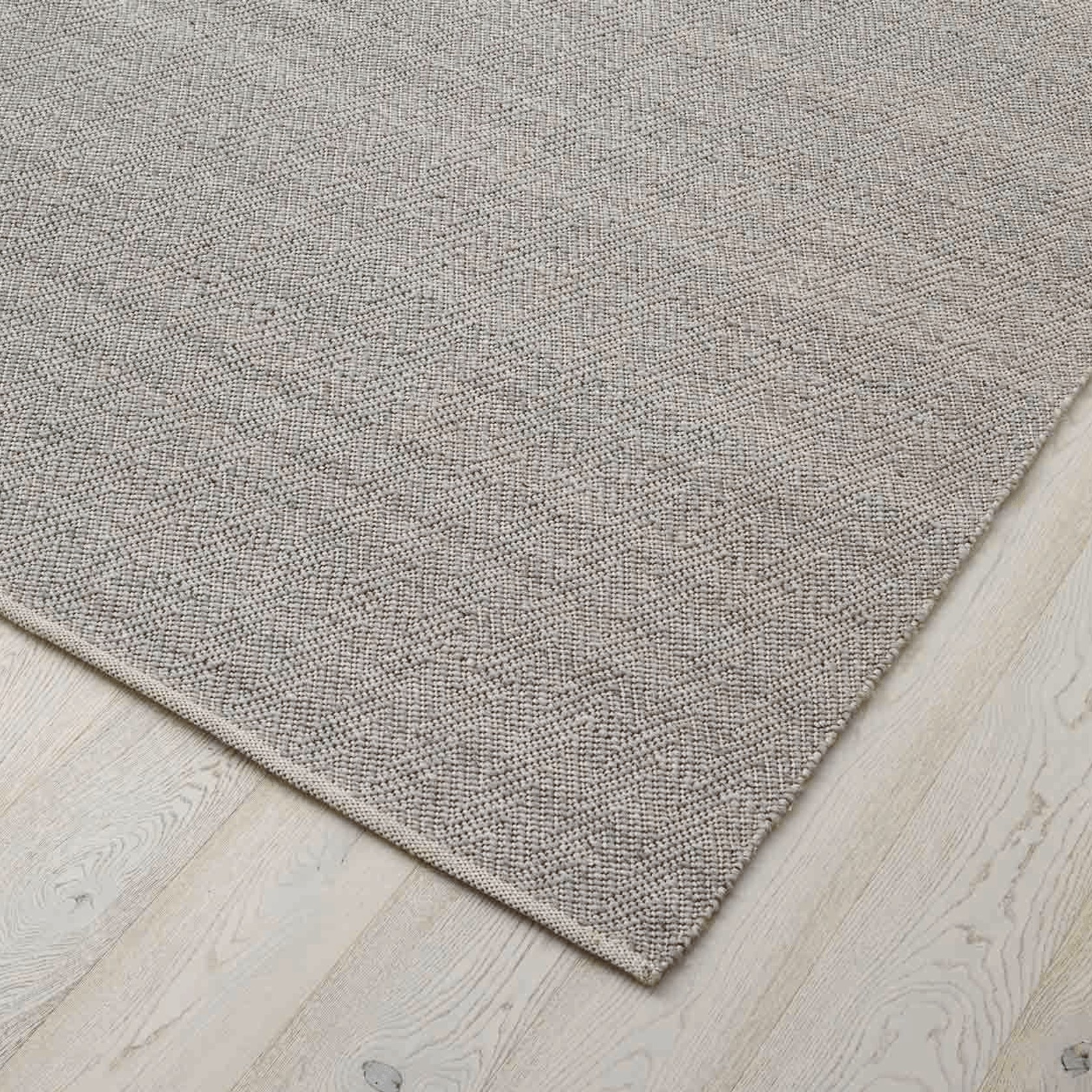 Matterhorn Rug Basalt gallery detail image