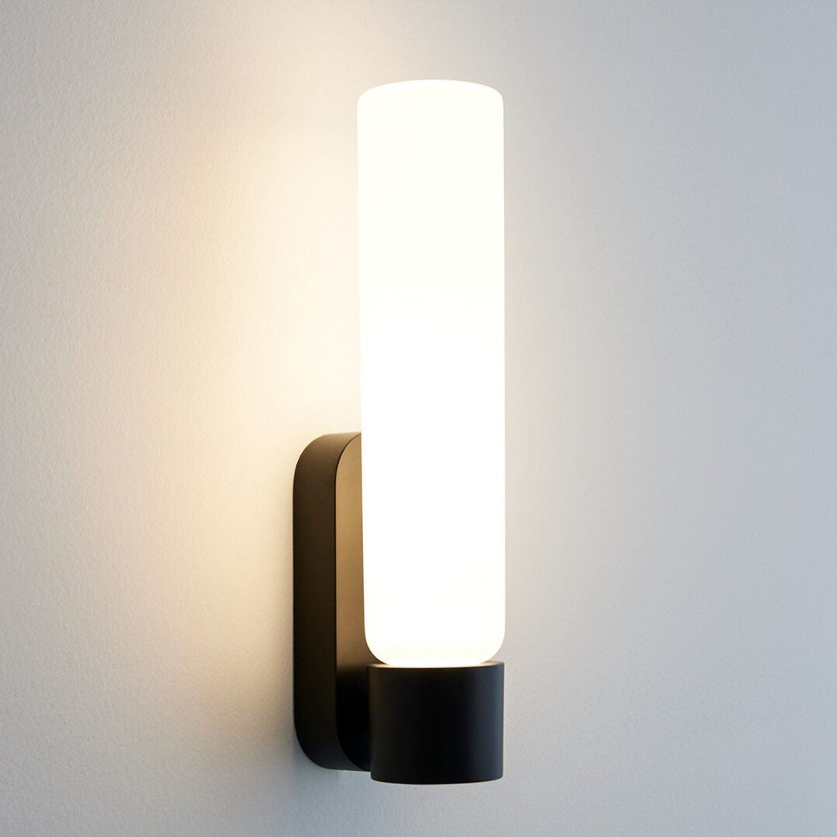 Deon LED Vanity Light in Black gallery detail image
