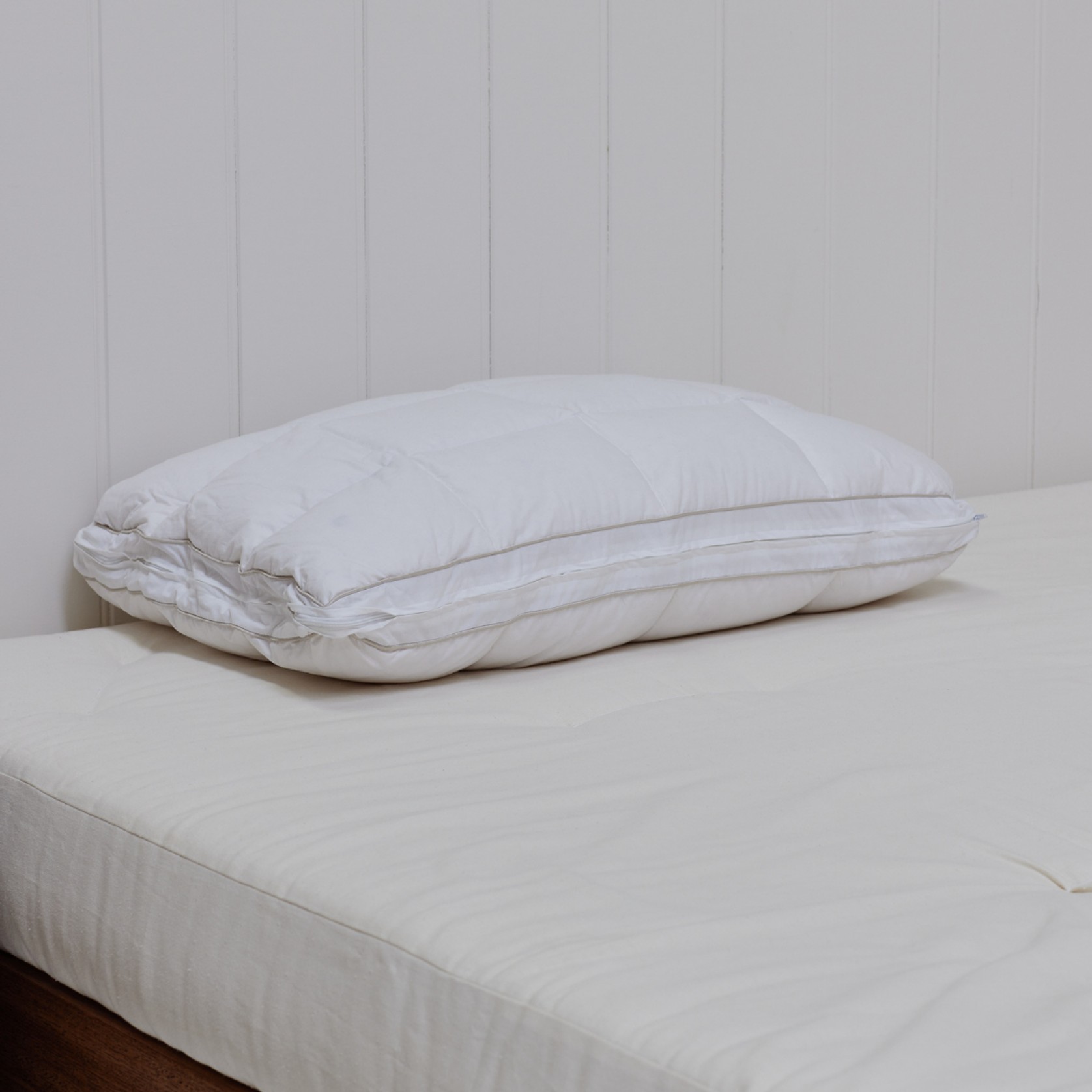 Contour Latex Down | Pillow gallery detail image