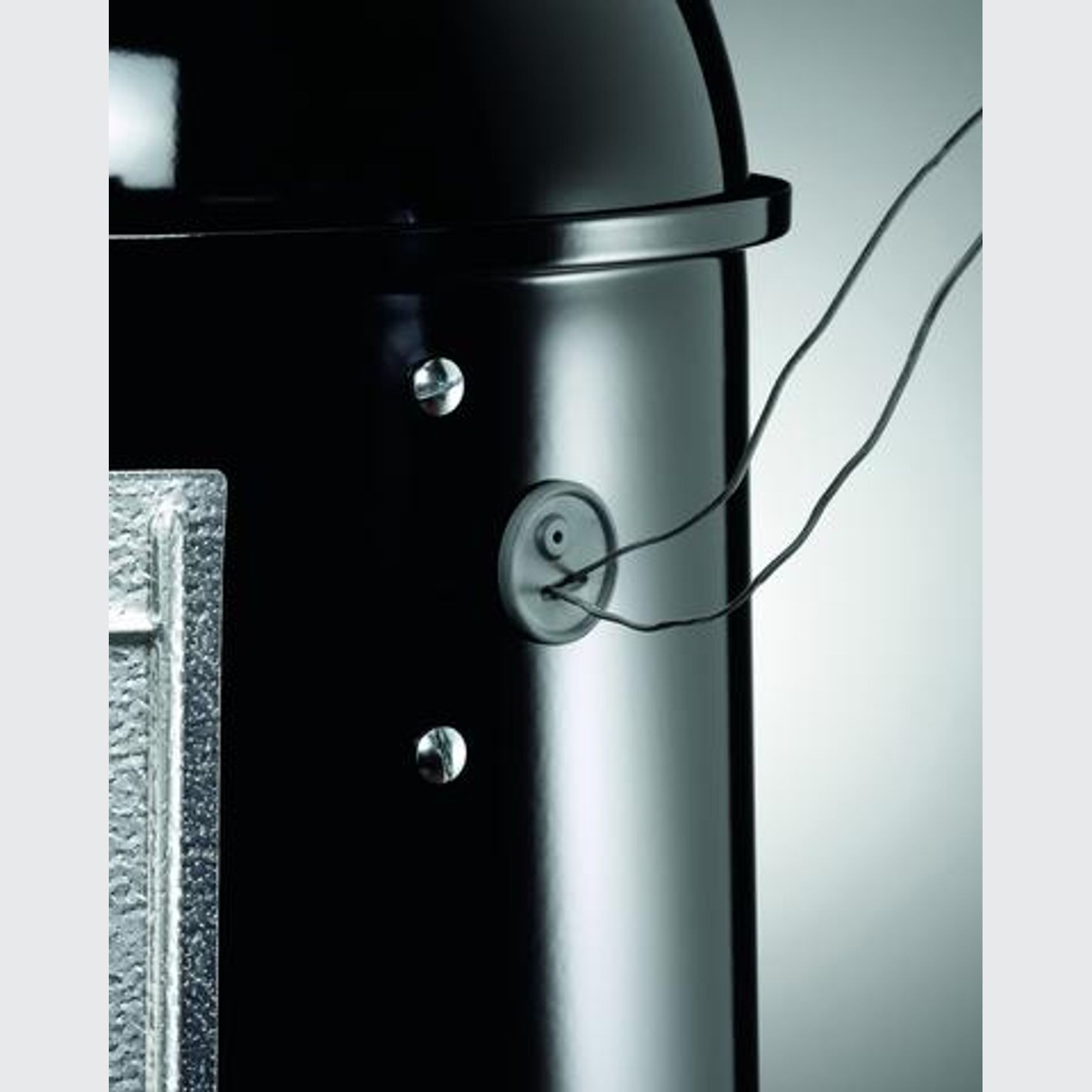 37cm Smokey Mountain Cooker gallery detail image