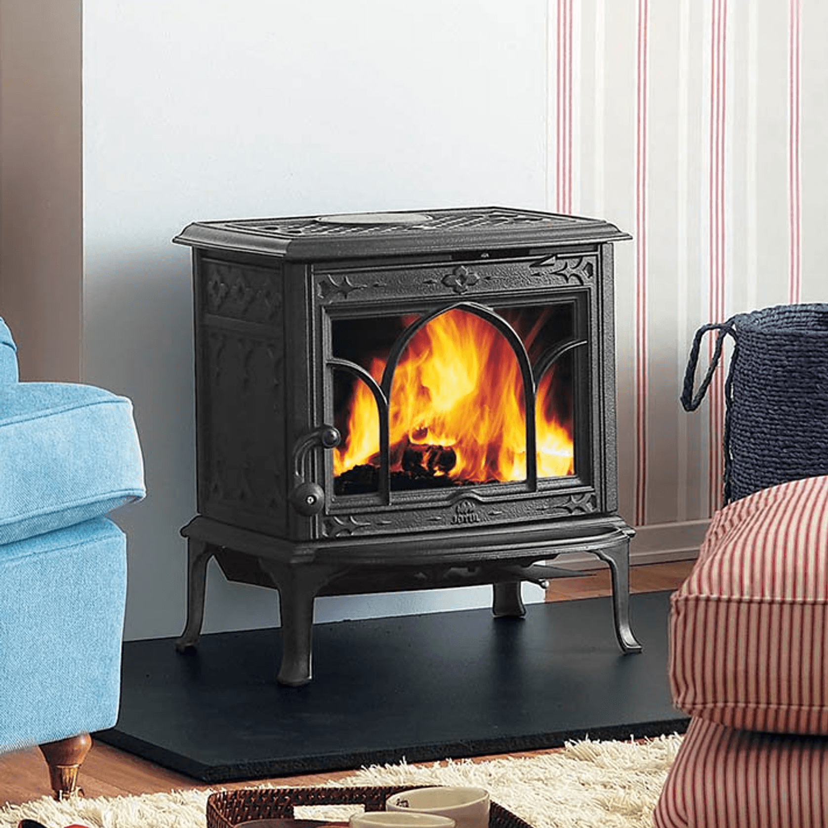 Jotul  F100 Ex Display Only $3099 Now $2800 gallery detail image