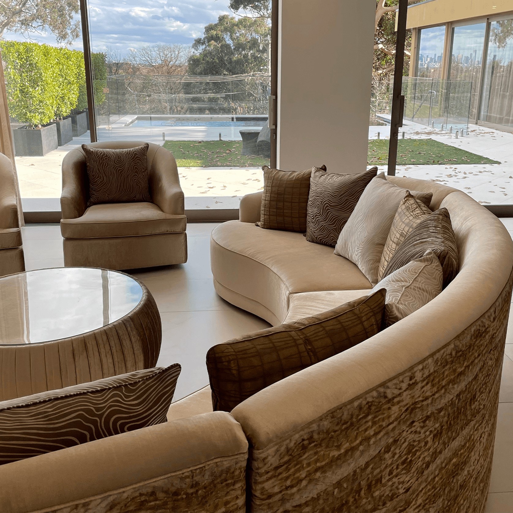 Modern Curved Modular Sofa gallery detail image
