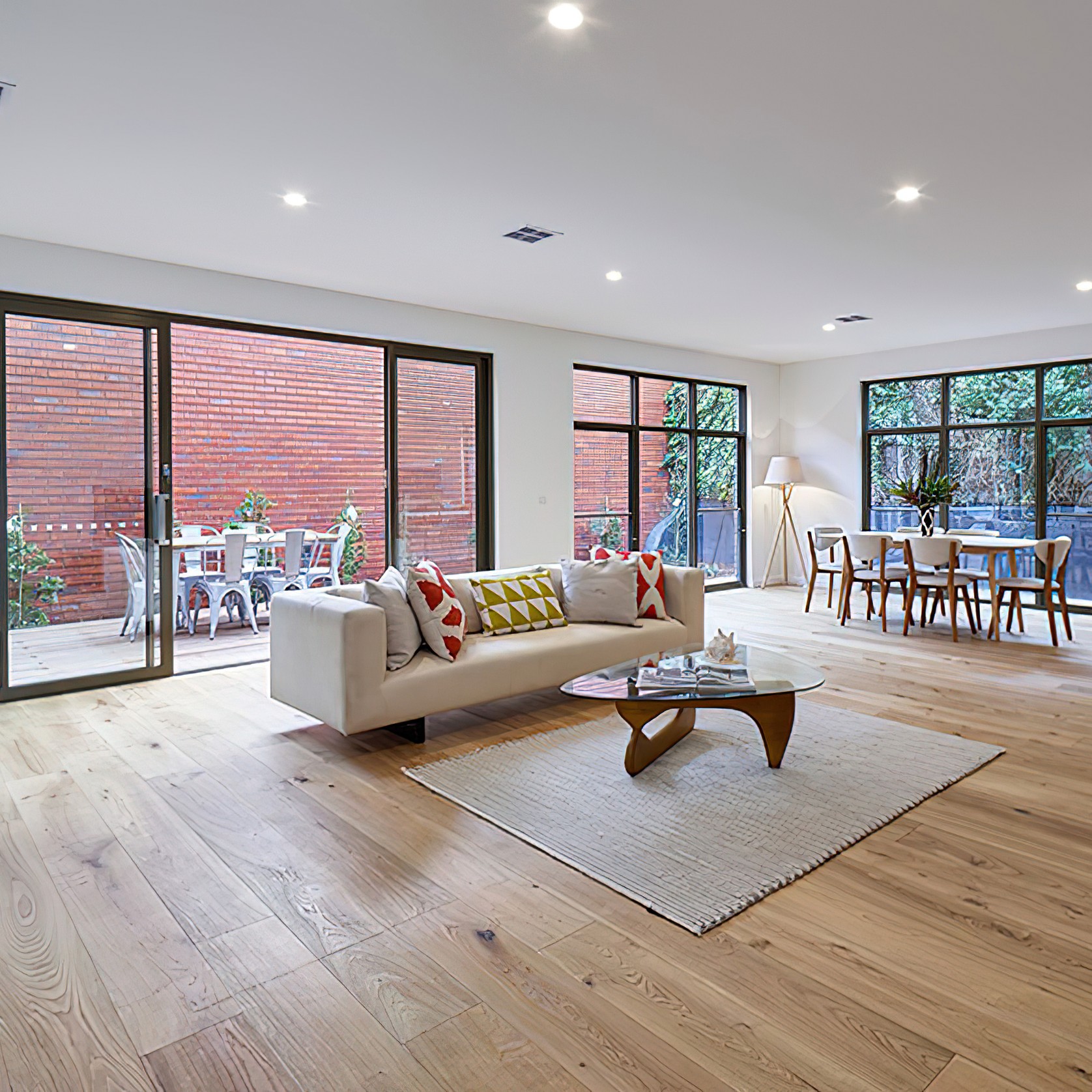 Corsica 'Antique' European Oak Flooring gallery detail image