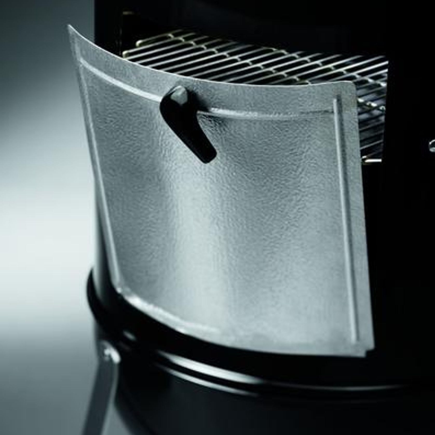 47cm Smokey Mountain Cooker gallery detail image