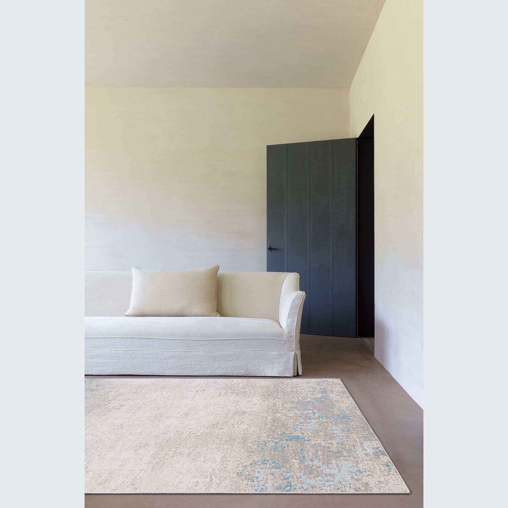 LUMINOUS indoor/outdoor gallery detail image