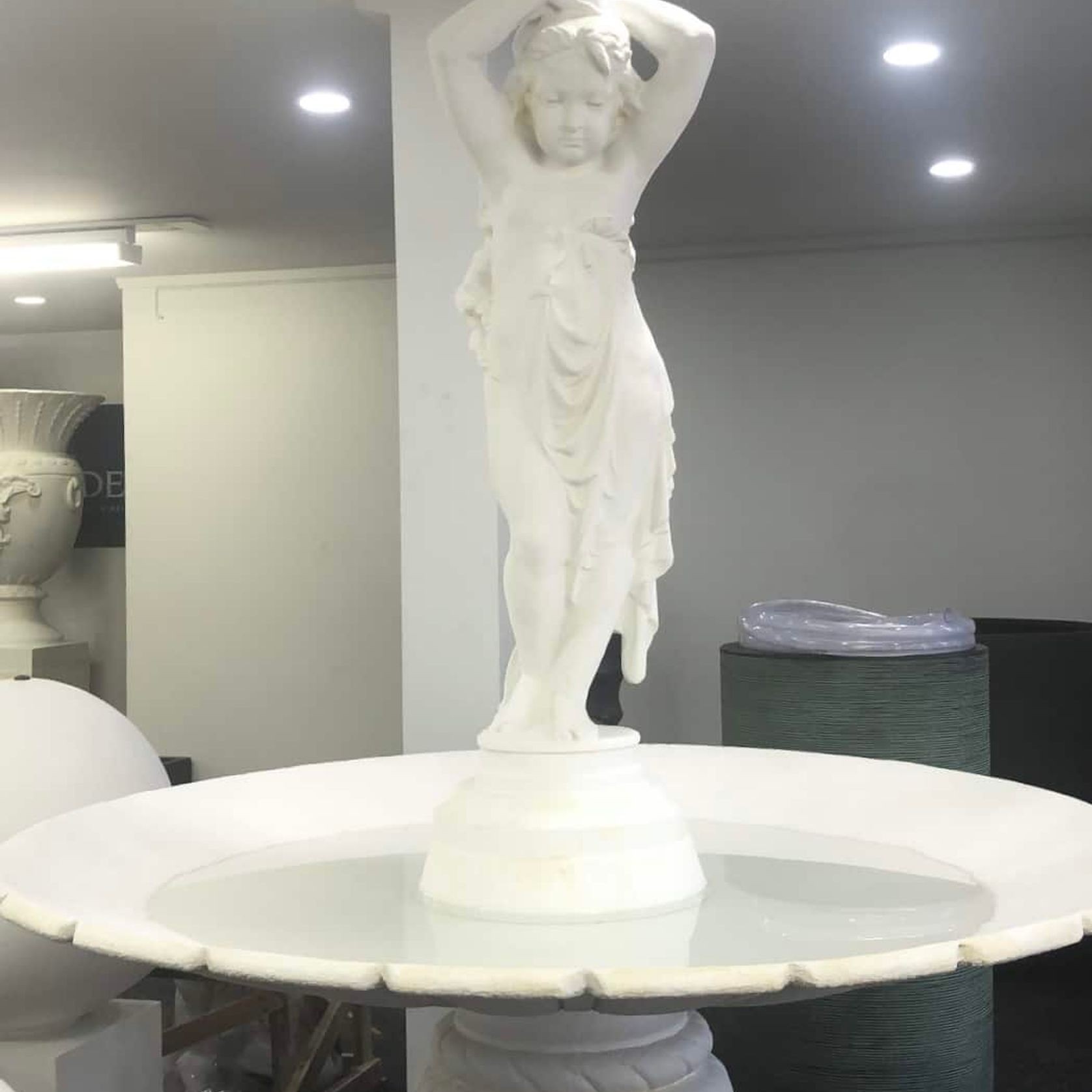 Tiffany on Tivoli Fountain gallery detail image