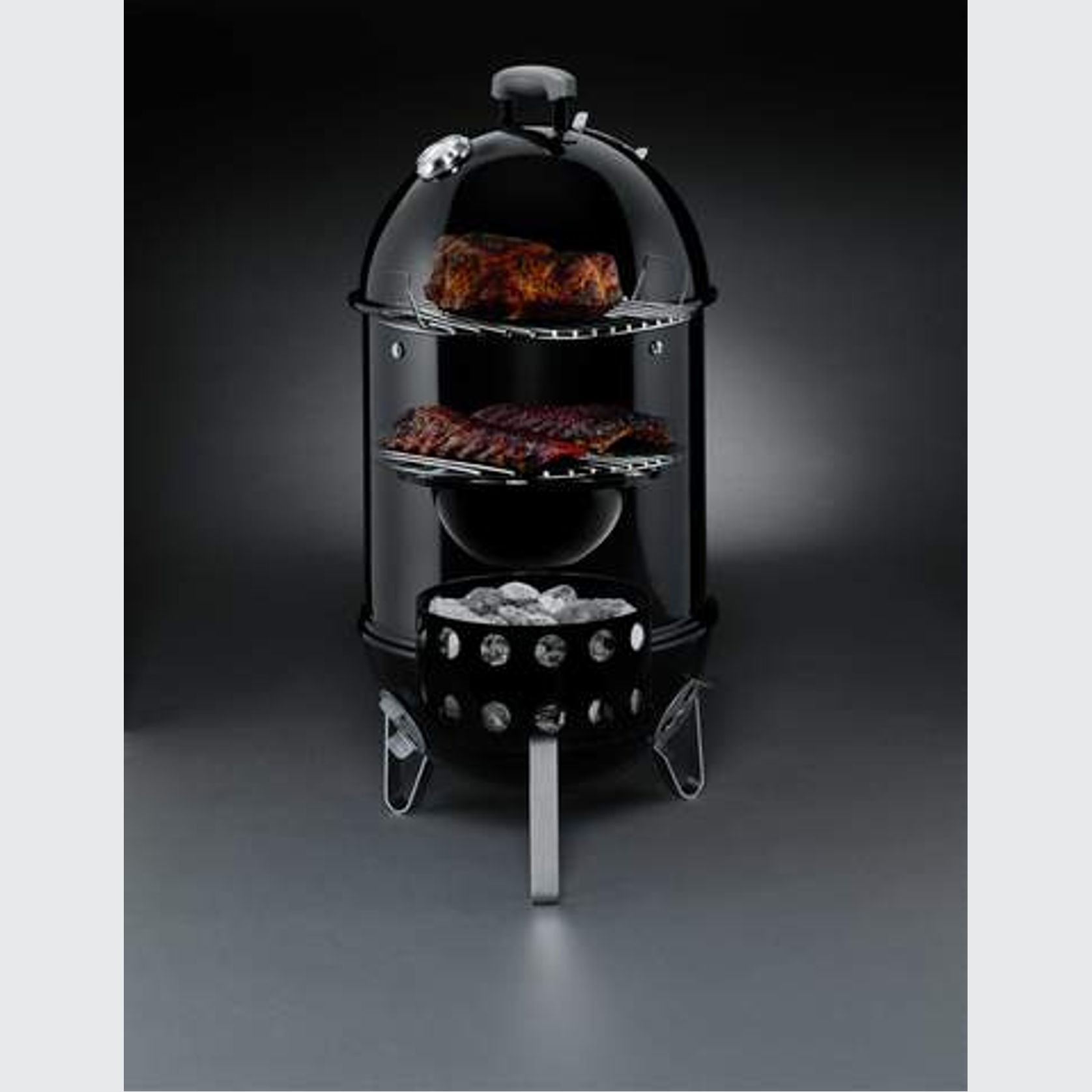 57cm Smokey Mountain Cooker gallery detail image