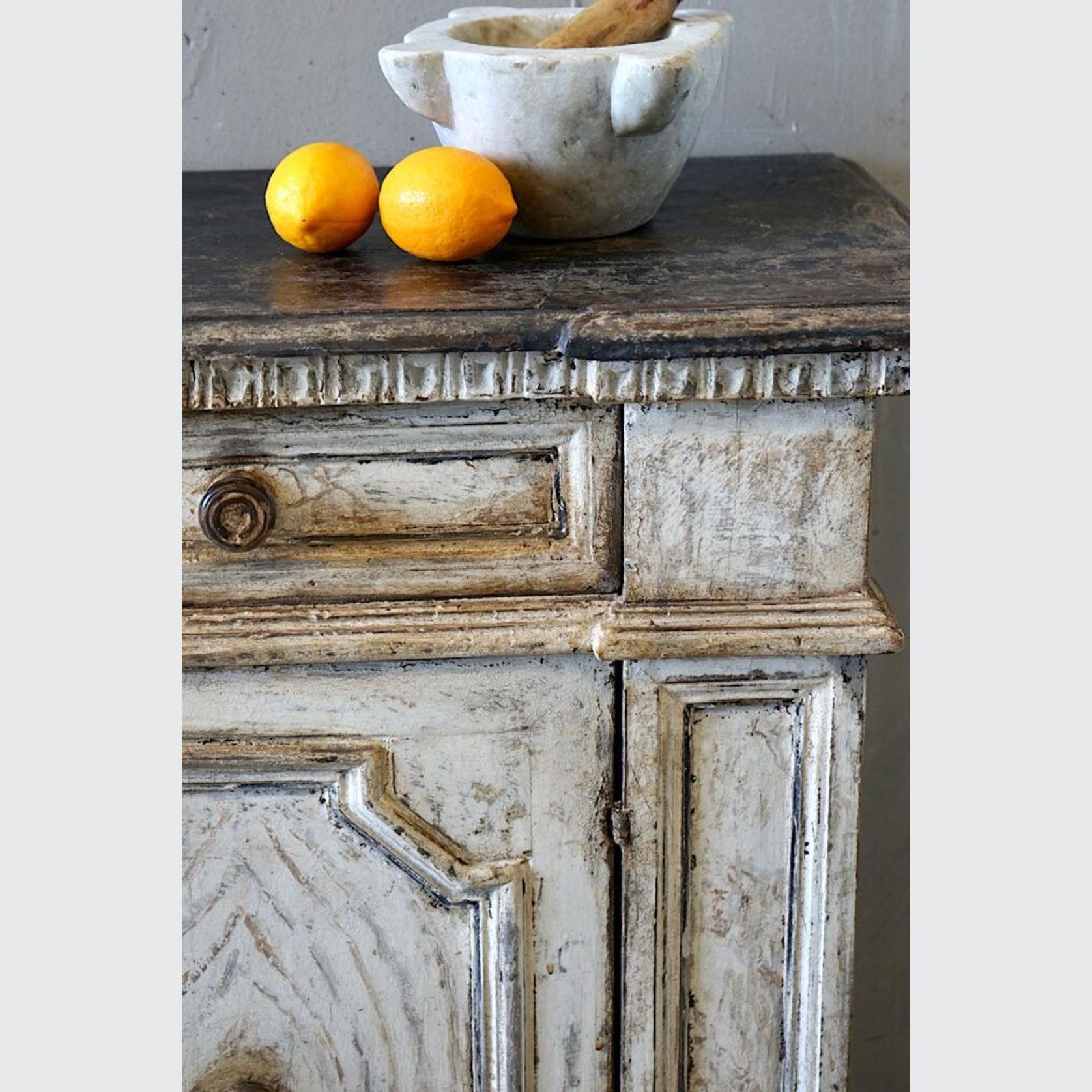 Italian Painted Credenza Sideboard gallery detail image