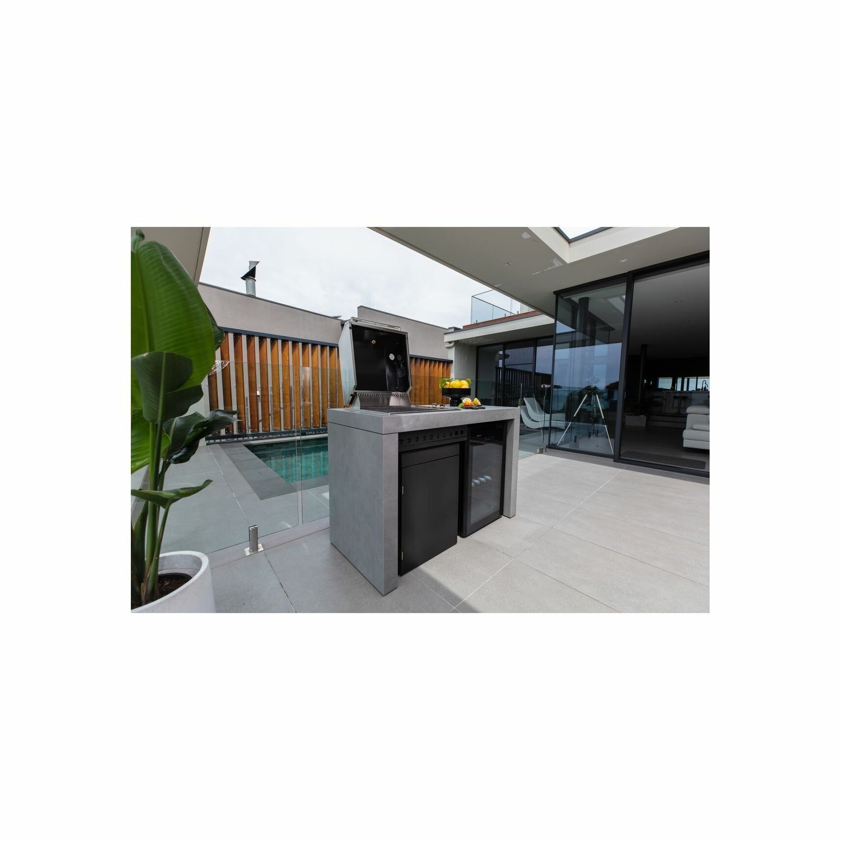 Artusi 1400mm Ascale Outdoor Kitchen with Cosmopolitana Grey Cladding gallery detail image