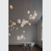 73.1 V gallery detail image