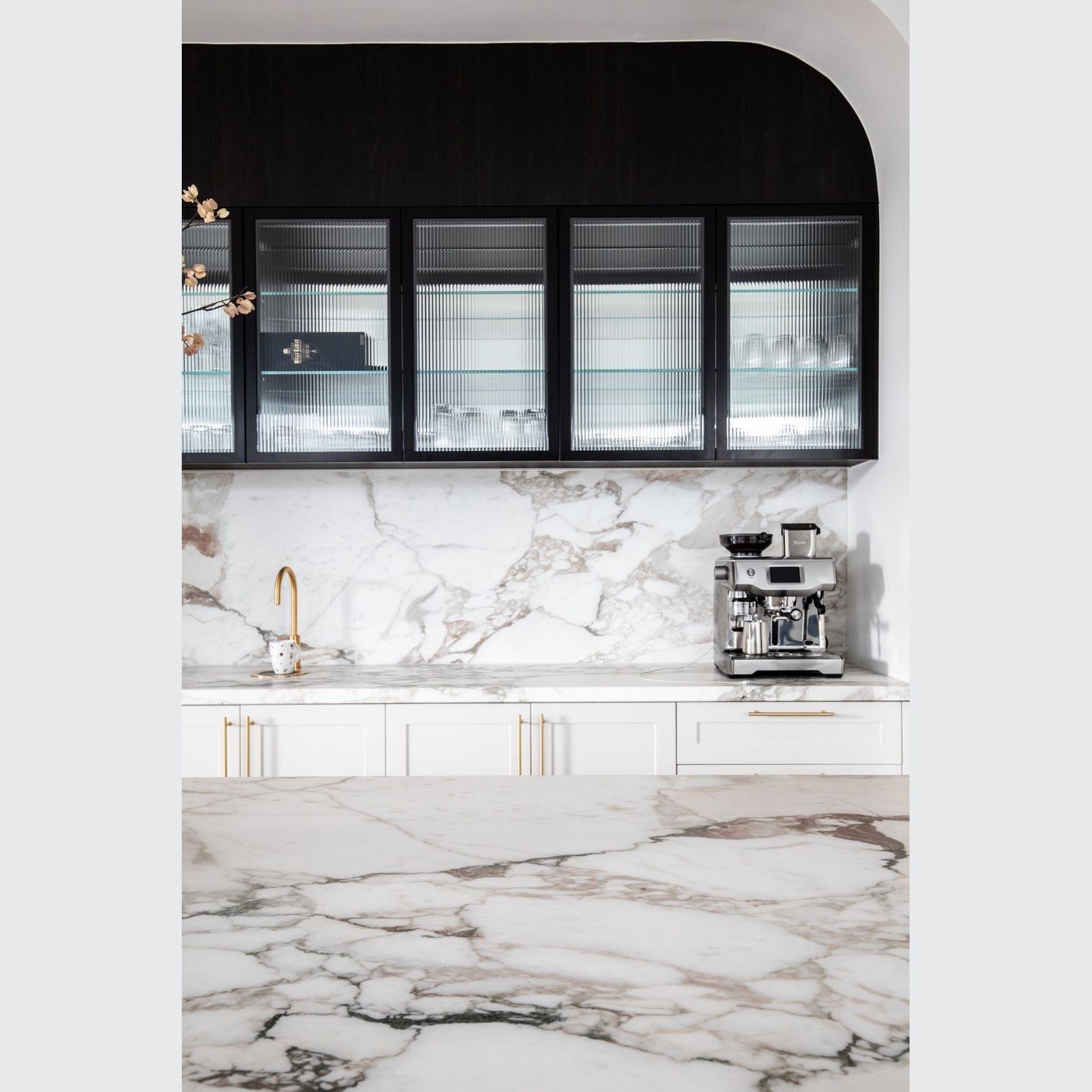 Natural Stone Slabs | Calacatta Vagli gallery detail image