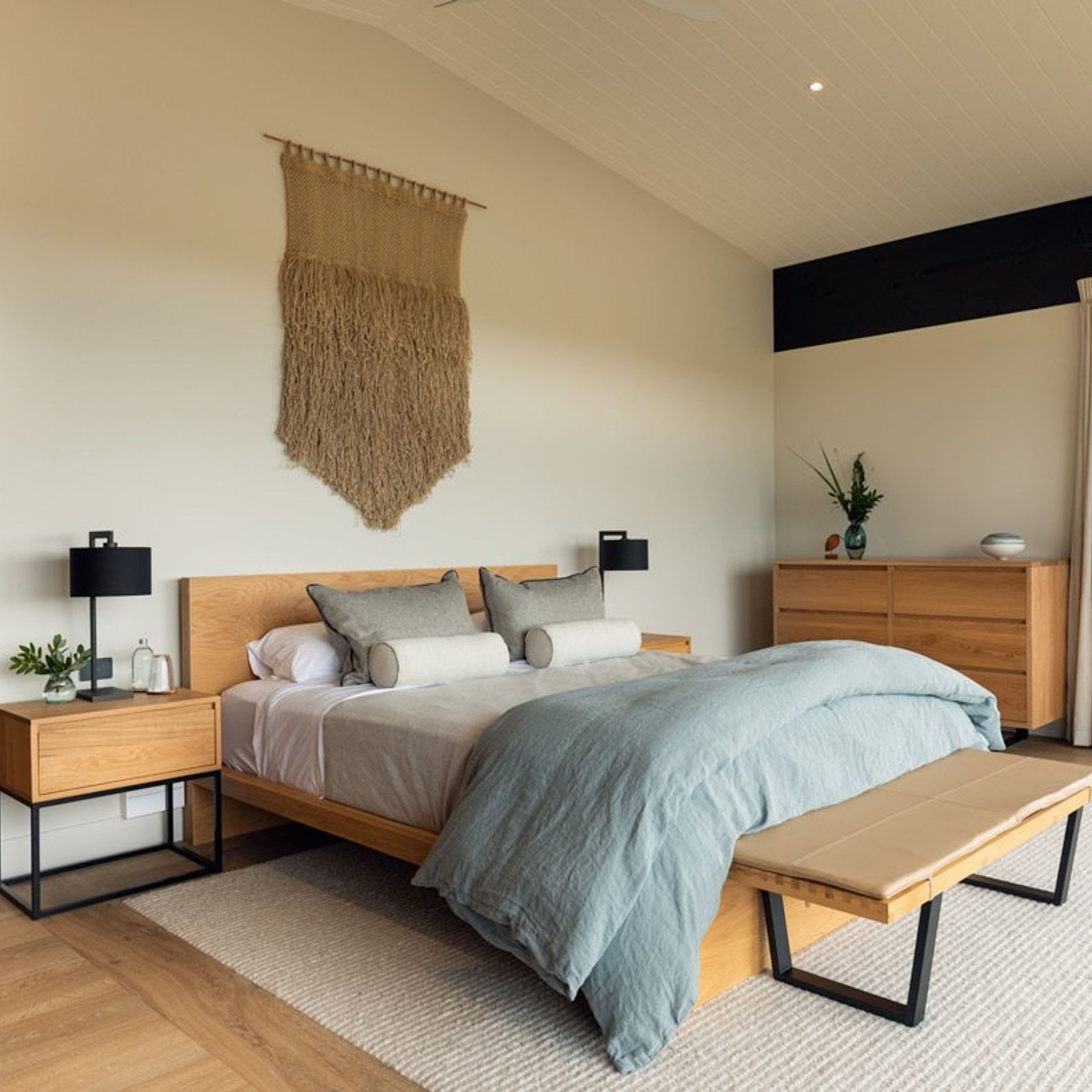 Solid Oak Timber Bed gallery detail image