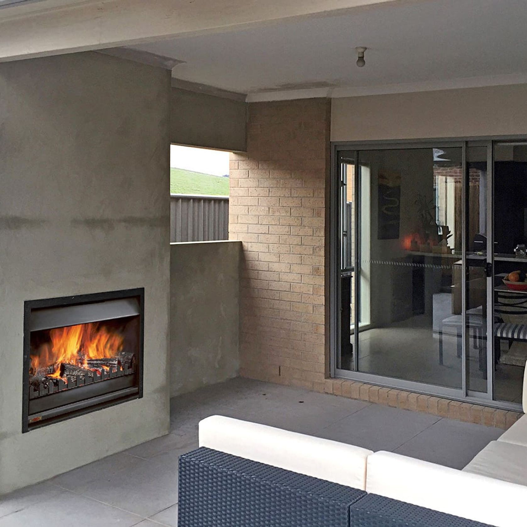 Universal Outdoor Wood Fire gallery detail image