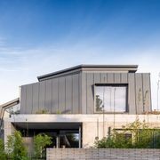 UniCote® LUX | Zinc Graphite gallery detail image
