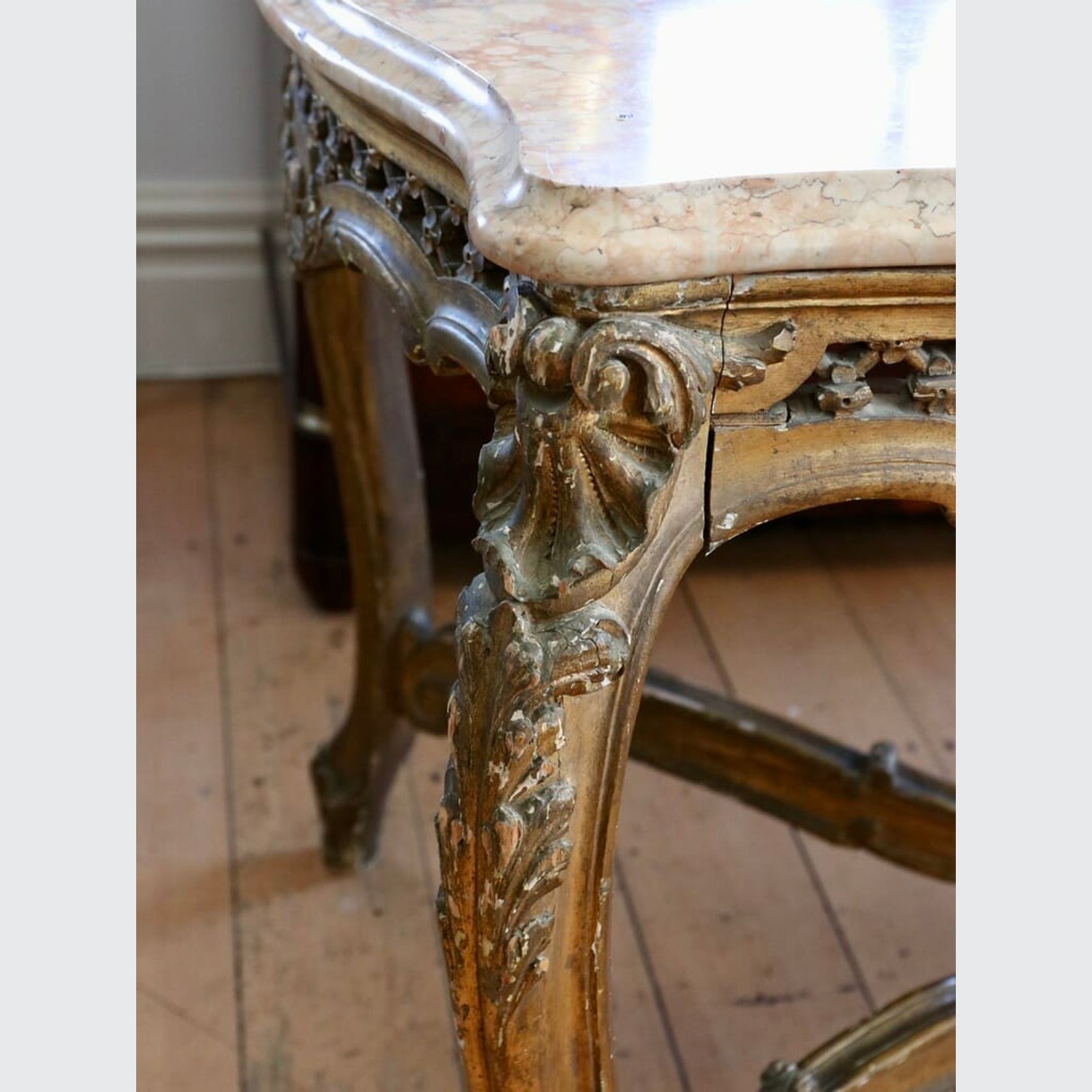 An Antique French Giltwood Serpentine Centre Table gallery detail image