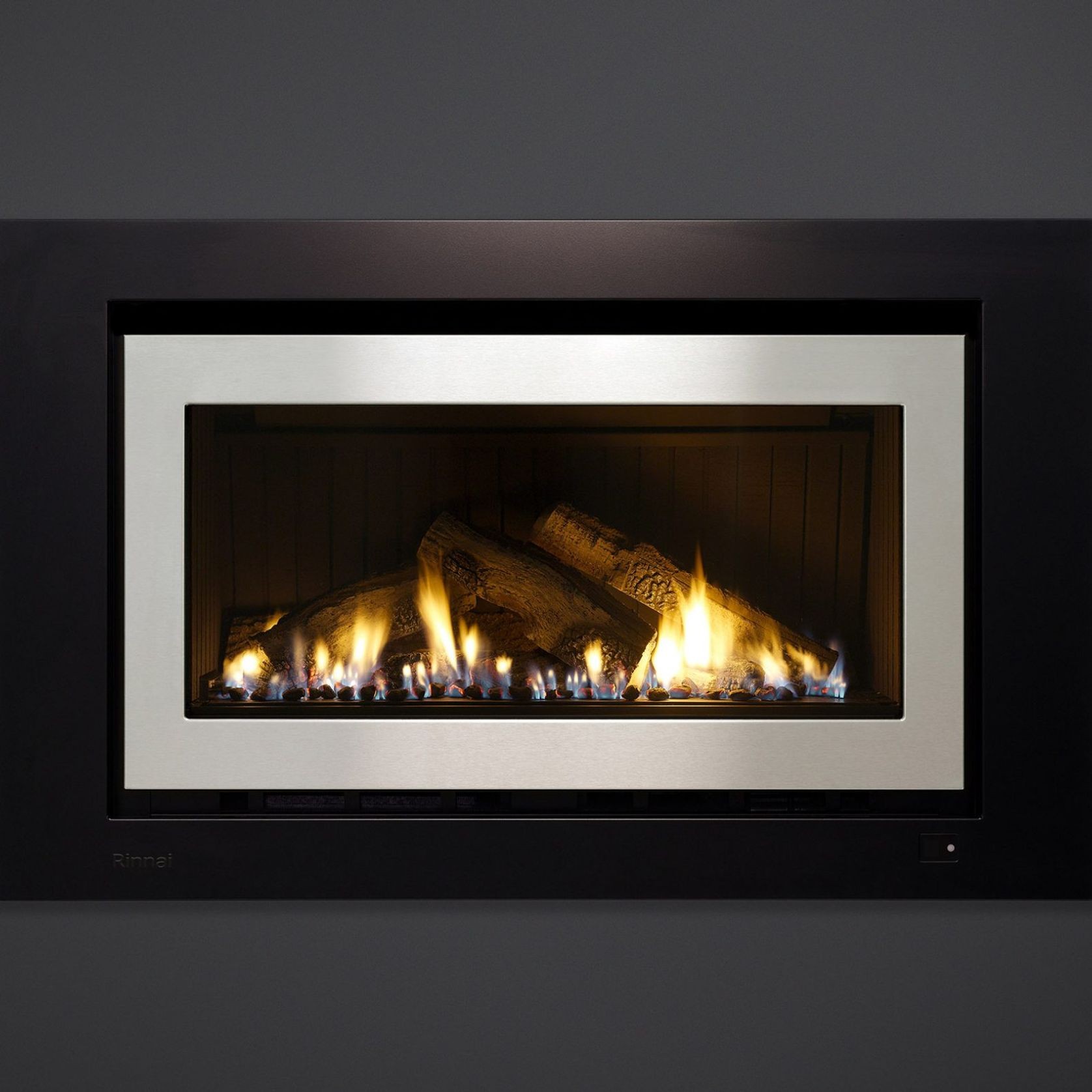 950 Gas Fireplace gallery detail image