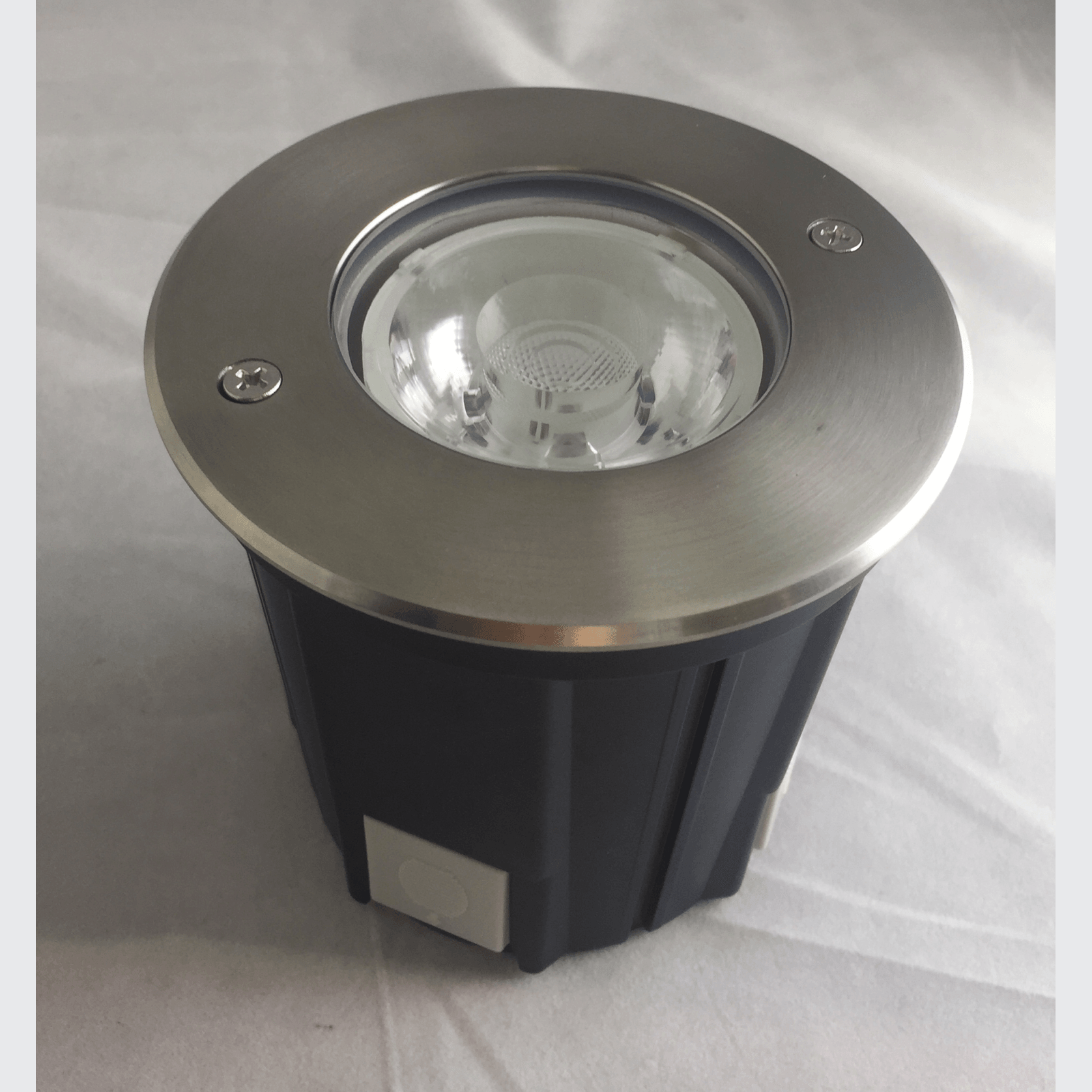 Circular Recessed In Ground gallery detail image